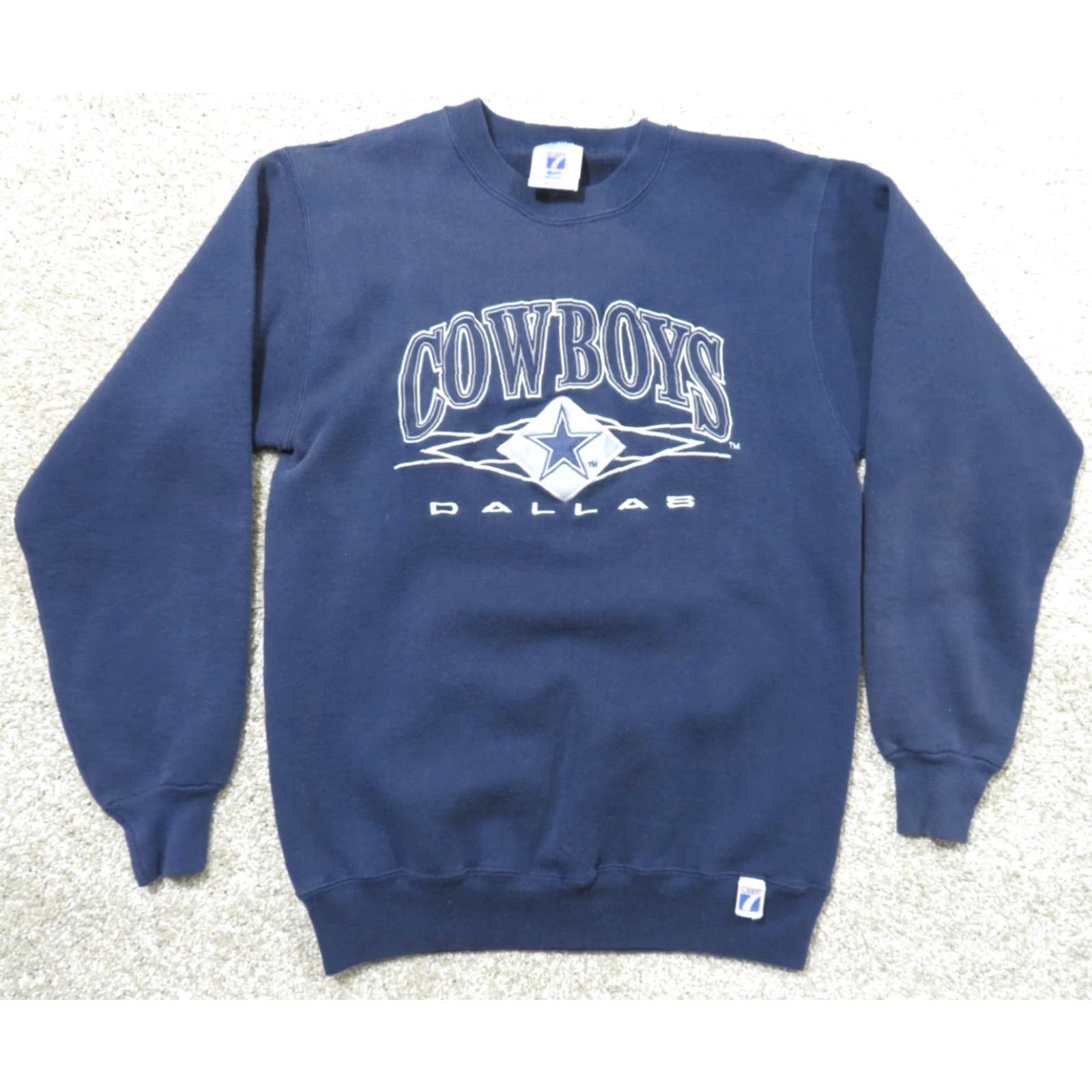 Logo 7 VINTAGE Logo 7 Dallas Cowboys Navy Graphic Sweatshirt M Men Crew Neck Long Sleeve Pullover Cotton Blue Graphic Print Size US M / EU 48-50 / 2 - 2 Thumbnail