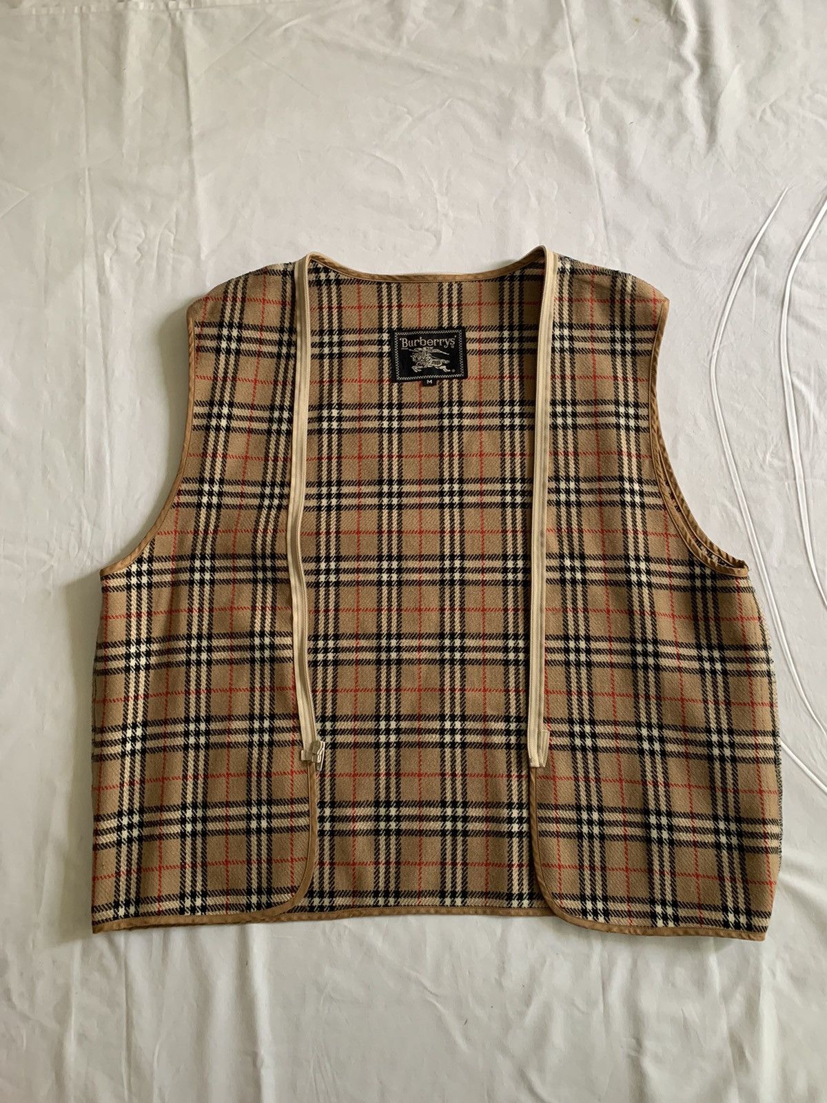Burberry VINTAGE BURBERRY NOVA CHECK JACKET WITH REMOVABLE VEST Size US M / EU 48-50 / 2 - 25 Thumbnail