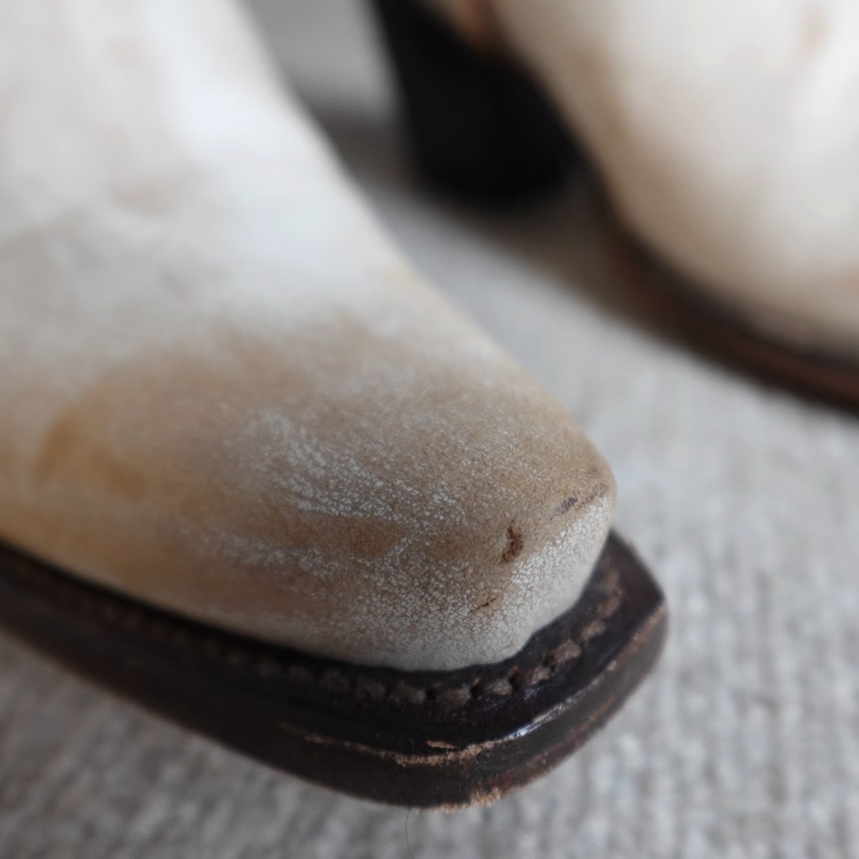Vintage Cleo + Wolf Boots Womens Leather Harness White Snip Toe 8.5B Block Heel Western Cowgirl Cowboy Ankle Boot Size US 9 / IT 39 - 4 Thumbnail