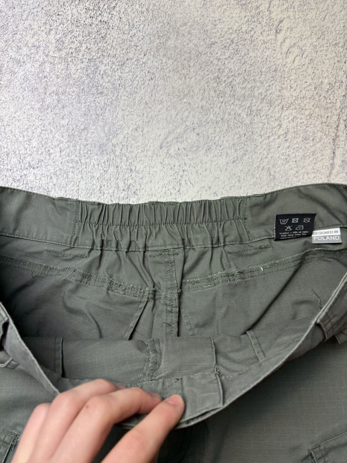 Vintage Mens Helikon-Tex Cargo Military Green Shorts Size US 38 / EU 54 - 8 Thumbnail