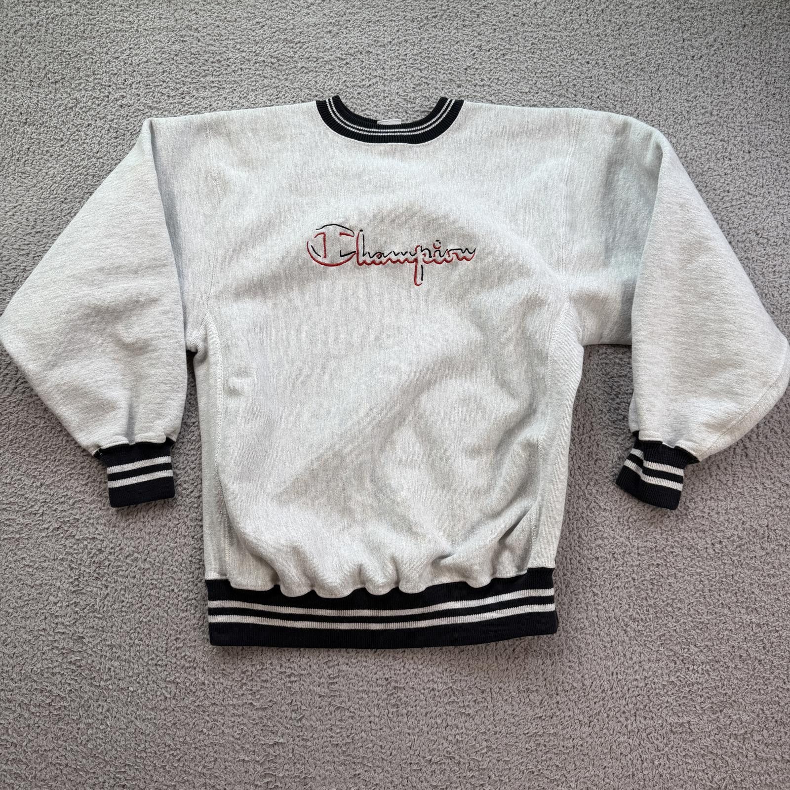 Champion × Vintage Vintage 90s Champion Reverse Weave Temple Law