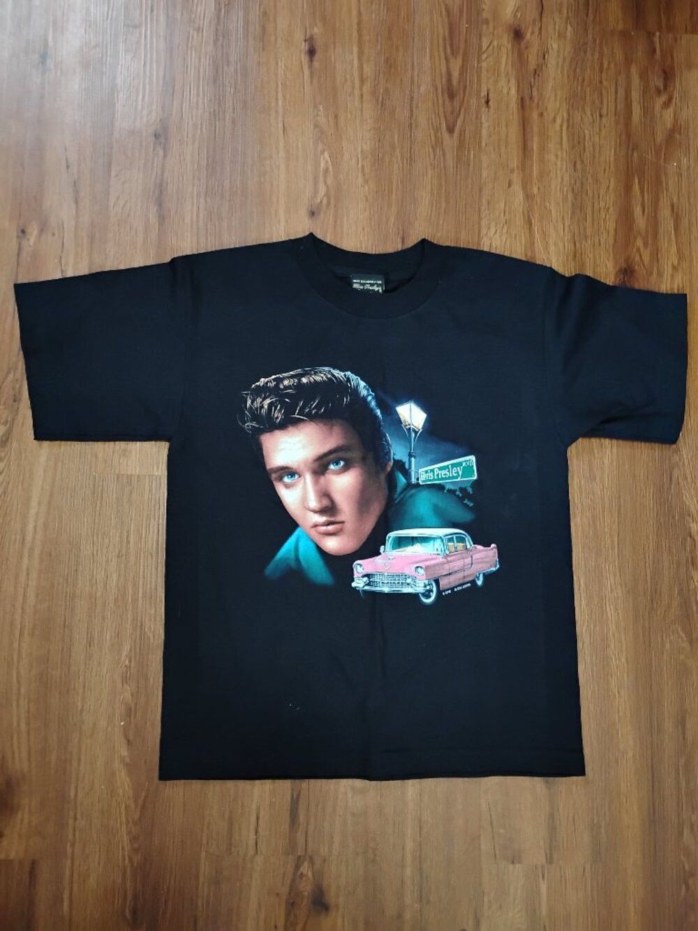 Band Tees DS Vintage Elvis Presley Graceland Pink '57 Chevy T-Shirt Size US L / EU 52-54 / 3 - 2 Thumbnail