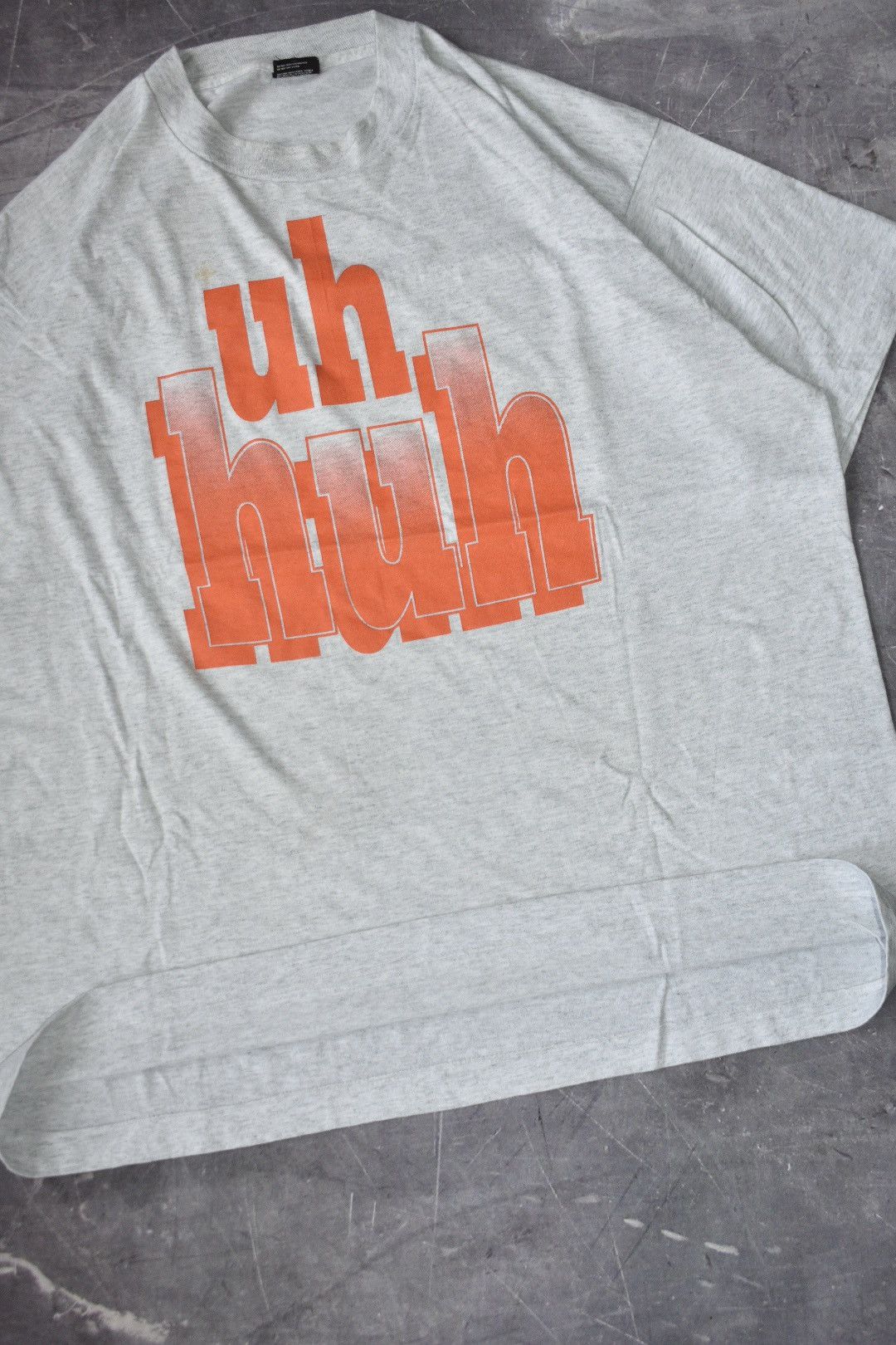 Vintage Vintage 90s 'Uh Huh' T-Shirt (XXL) Size US XXL / EU 58 / 5 - 3 Thumbnail