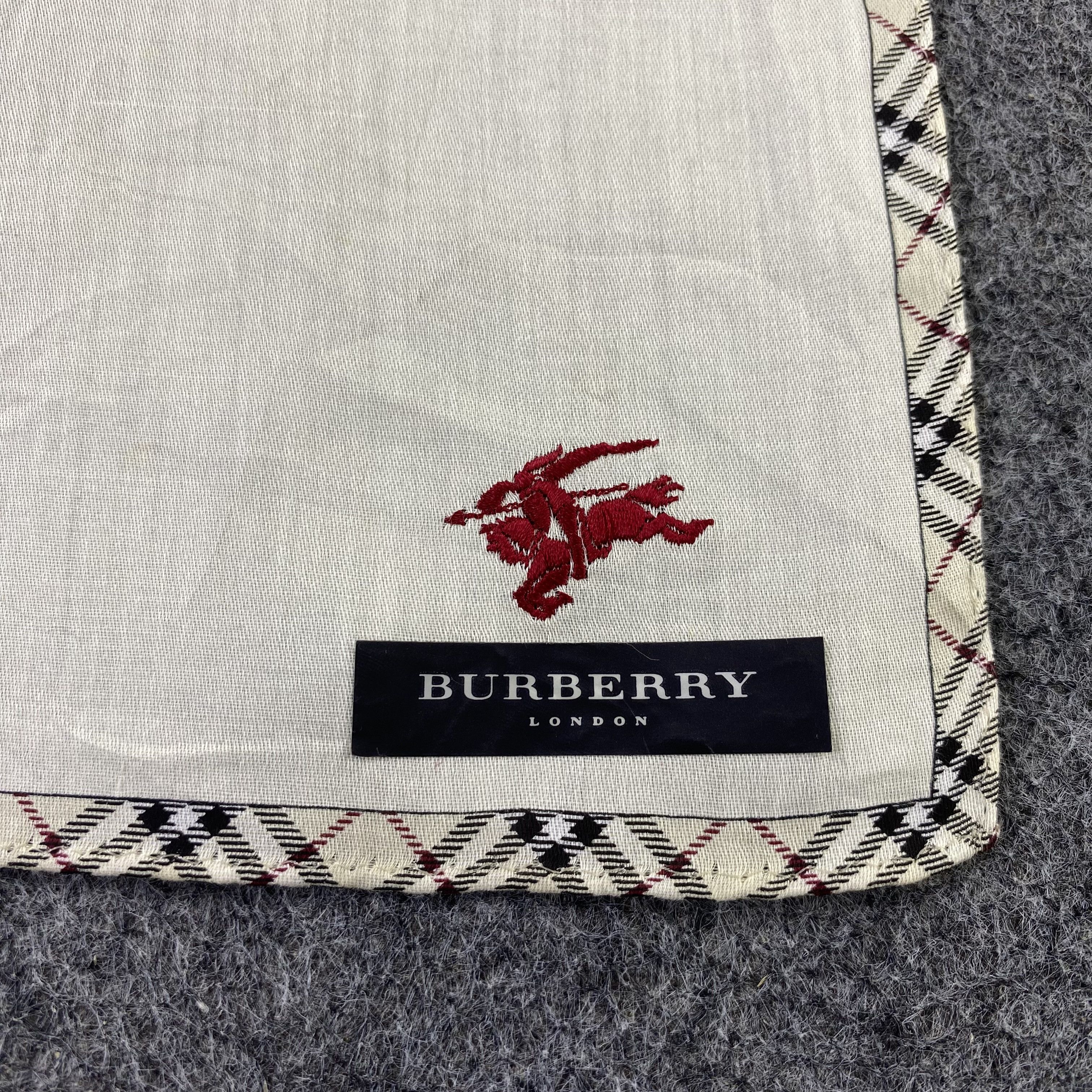 Burberry Burberry Handkerchief / Bandana / Neckerchief-B965 Size ONE SIZE - 5 Thumbnail