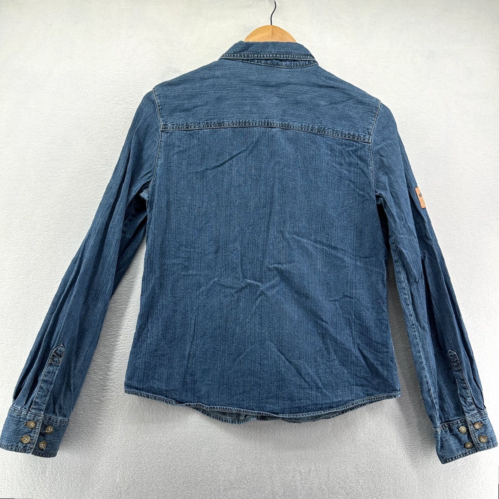 Harley Davidson VINTAGE Harley-Davidson Button-Up Shirt Blue Women’s M Denim V-Twin Power Patch Size L / US 10 / IT 46 - 2 Thumbnail