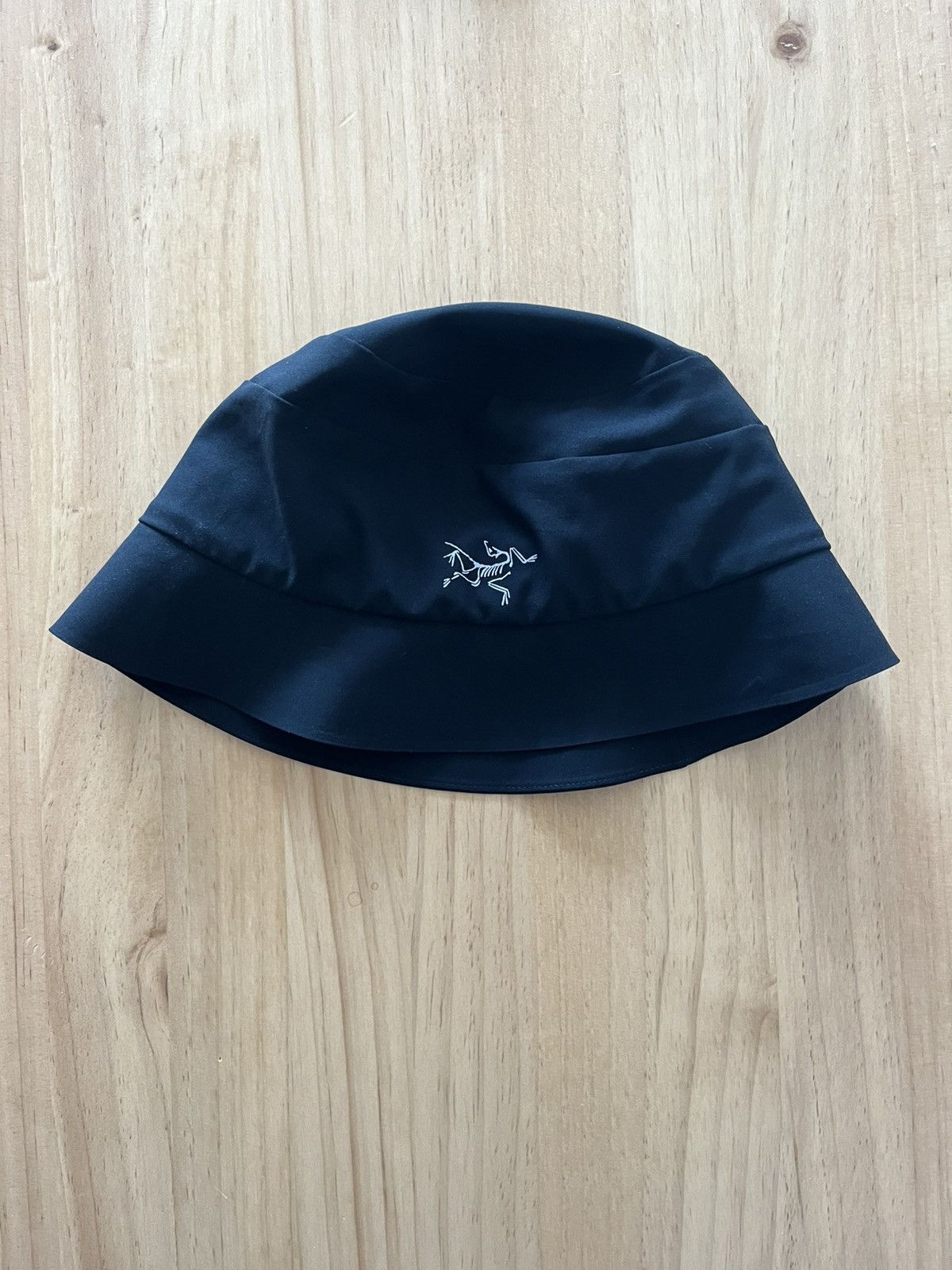 Arc'teryx × Palace Palace Arcteryx Sinsolo Bucket Hat Size ONE SIZE - 2 Thumbnail