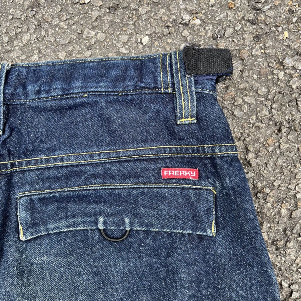Southpole Baggy Jeans Freaky Massive Cargo Pants Multipocket Skater Size US 32 / EU 48 - 14 Thumbnail