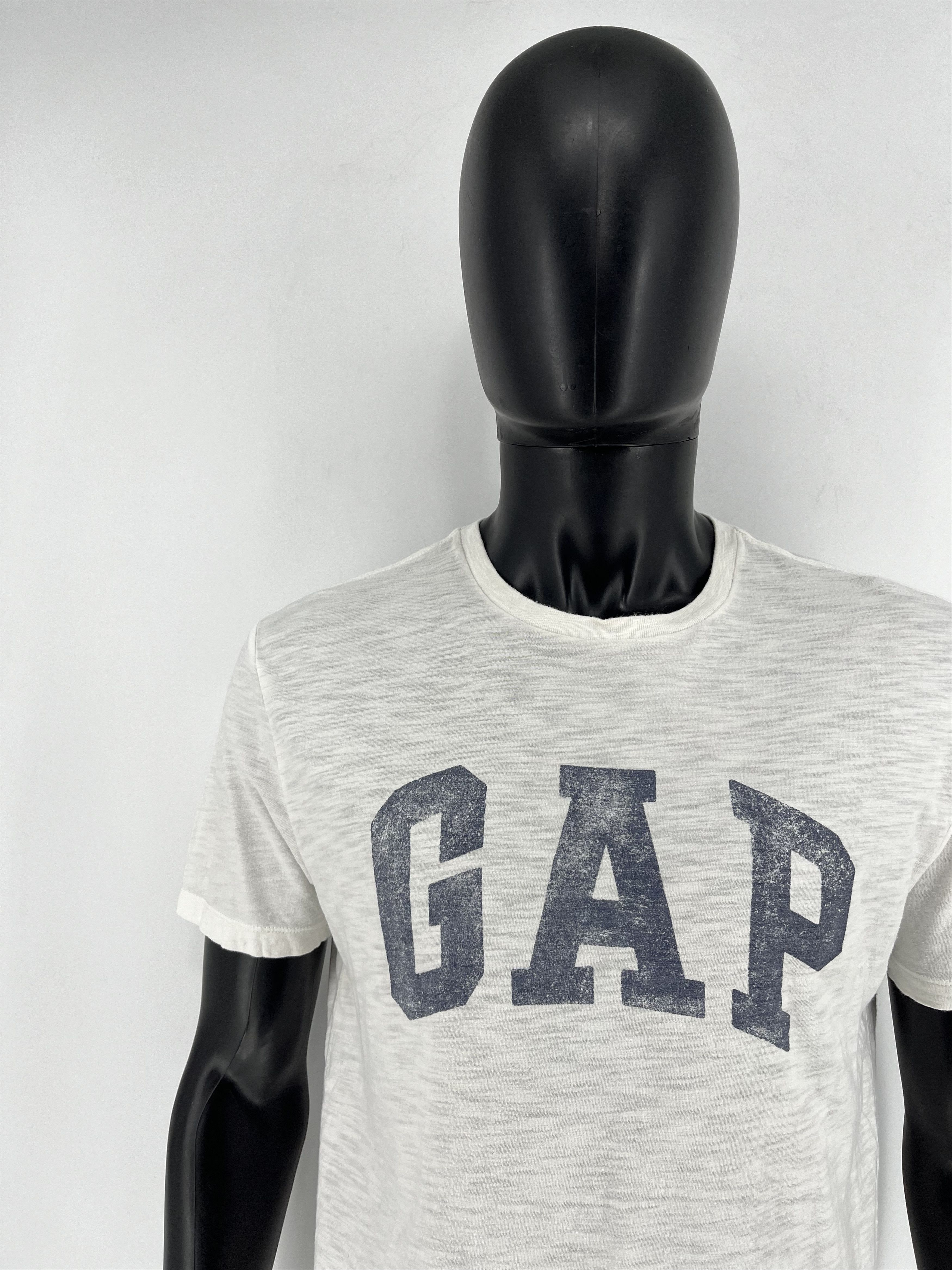 Gap × Vintage Vintage Y2K Gap Logo T-Shirt Streetwear Fashion Size M Size US M / EU 48-50 / 2 - 6 Thumbnail