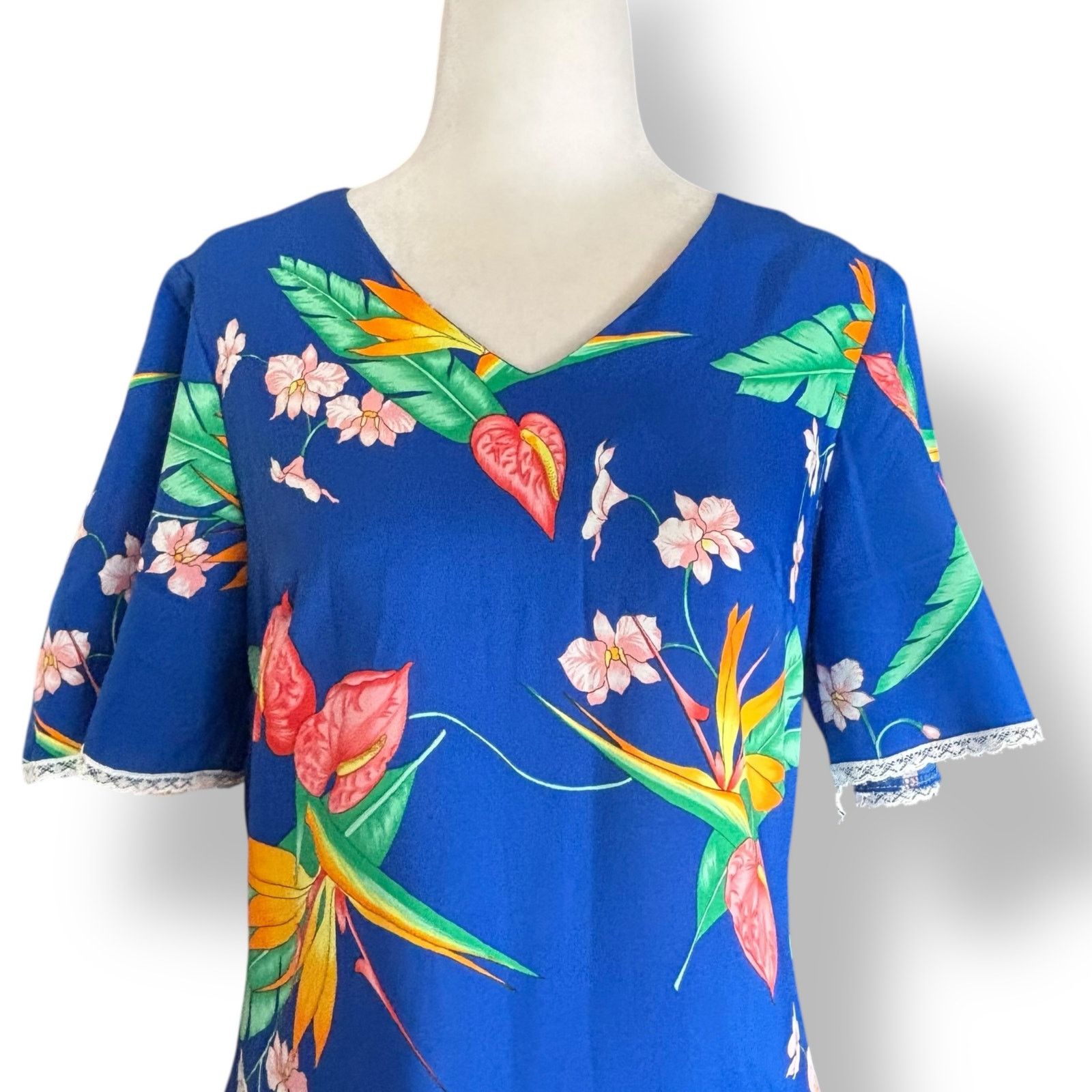 Vintage Vintage Made In Hawaii Maxi Dress Blue Tropical Floral Print Size M / US 6-8 / IT 42-44 - 3 Thumbnail