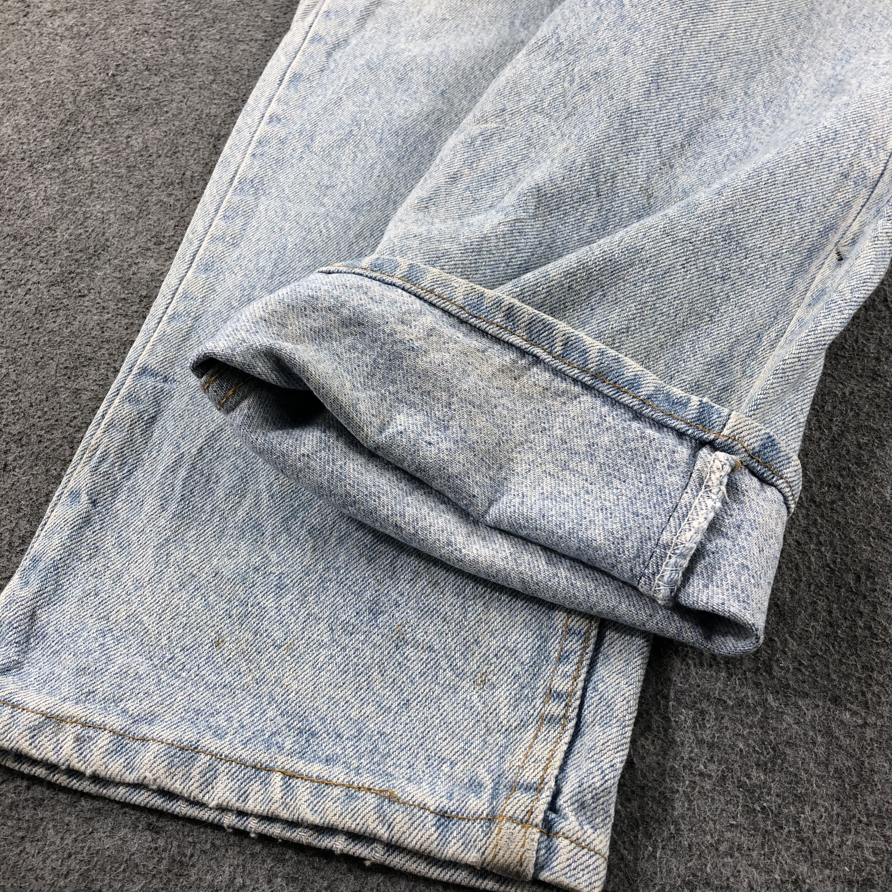 Levi's Vintage 90s Light Wash Levis 505 Jeans-J2593 Size US 36 / EU 52 - 7 Thumbnail