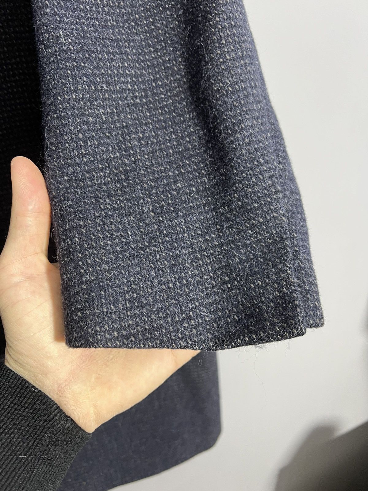 Valentino × Vintage Vintage Valentino Uomo Double-Breasted Wool Coat Jacket Size US L / EU 52-54 / 3 - 6 Thumbnail