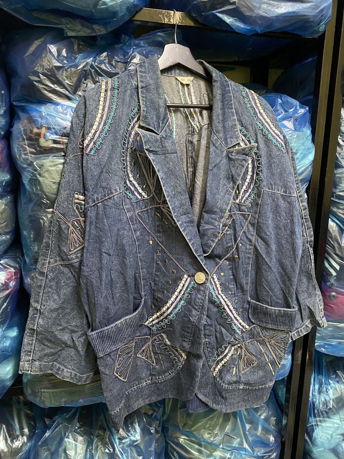 Vintage Rare 80s Oversized Denim Jacket Embroidery Butterfly Design Size US M / EU 48-50 / 2 - 5 Thumbnail