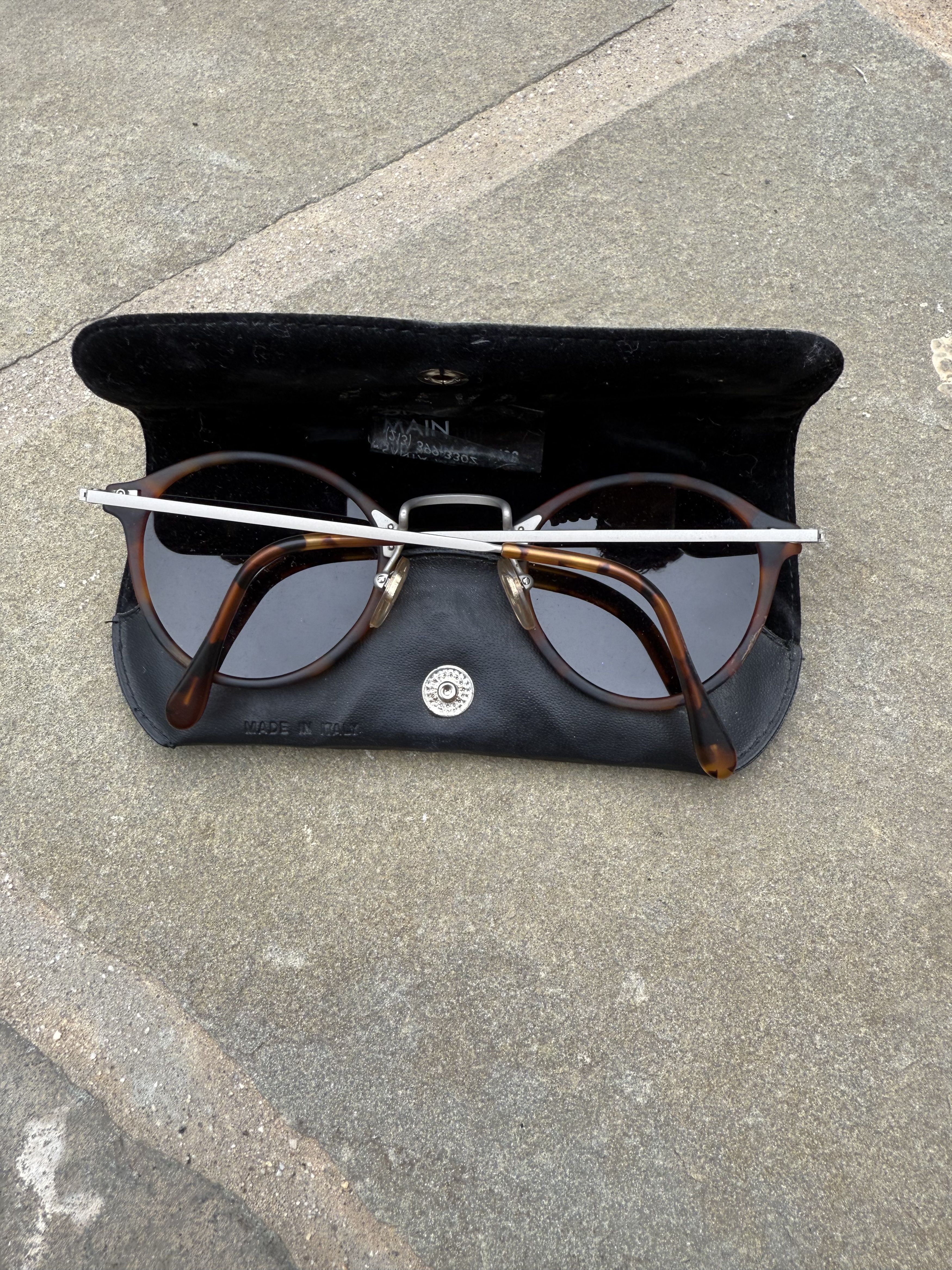 Romeo Gigli Vintage Romeo Gigli Sunglasses Size ONE SIZE - 2 Thumbnail