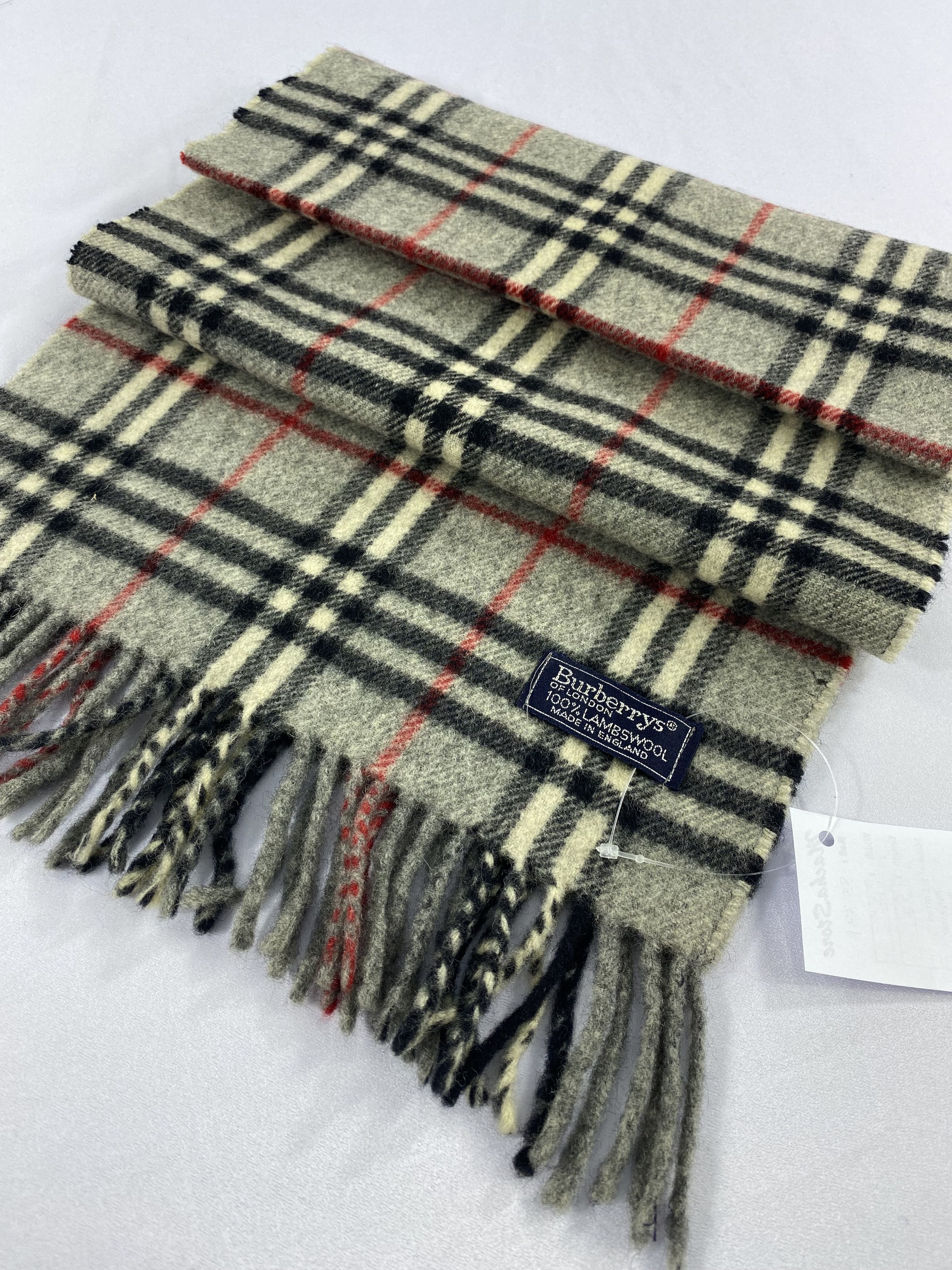 Burberry Vintage Burberry Scarf / Muffler / Neckwear Size ONE SIZE - 3 Thumbnail