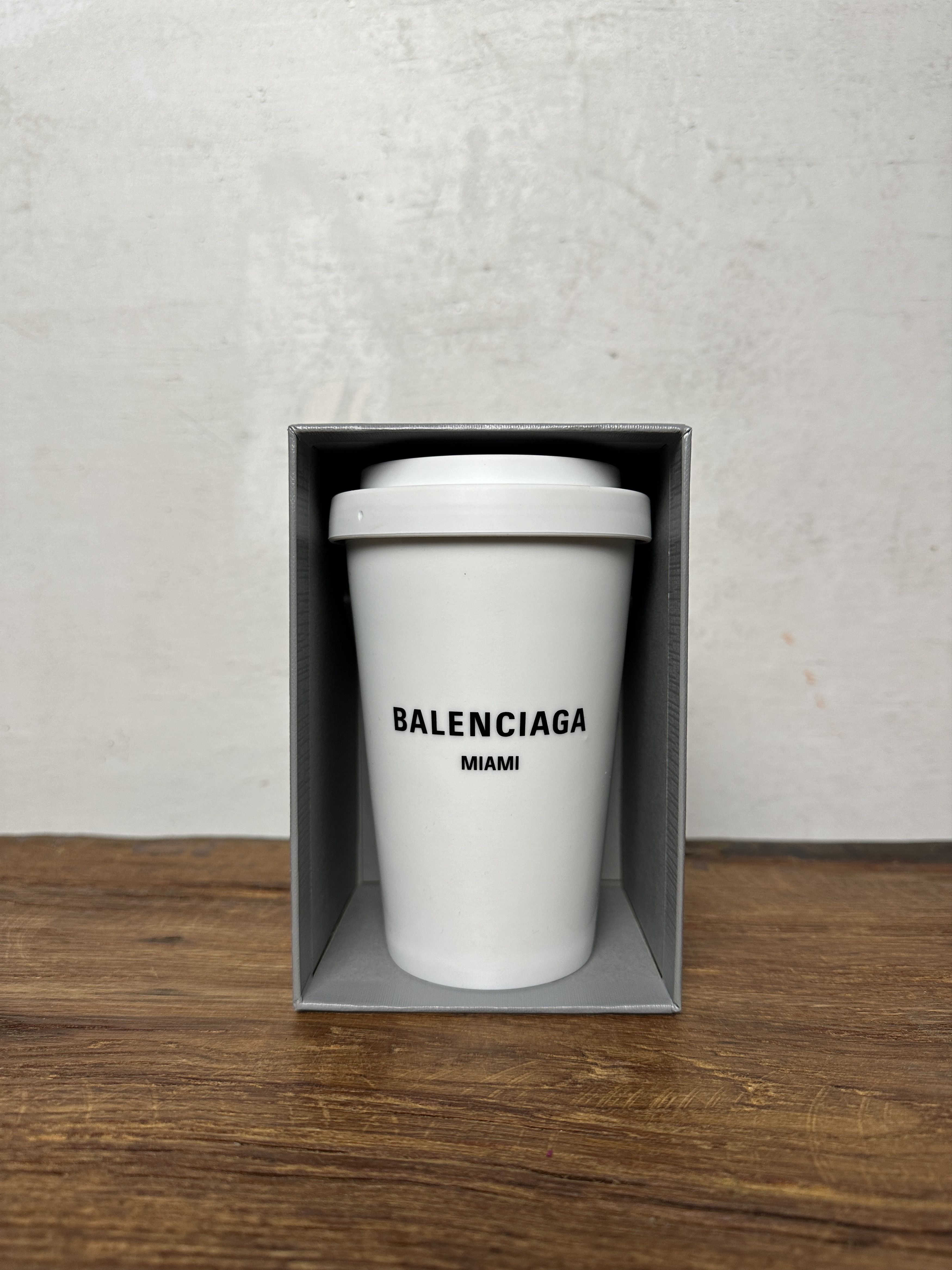 Pre-owned Balenciaga Miami Coffee Cup In White