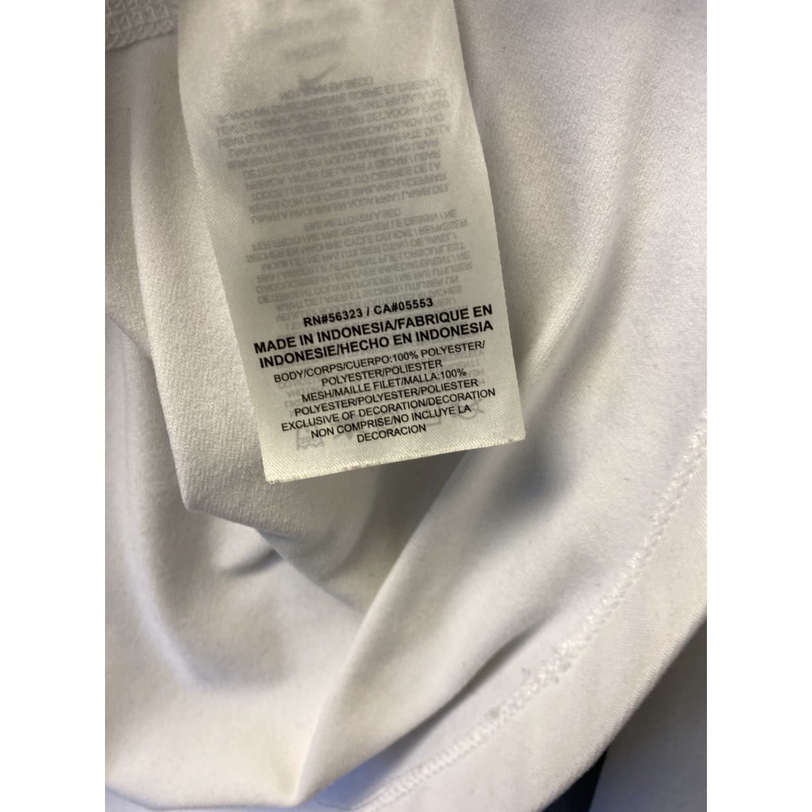 Nike Nike Sweater Golf Quarter Zip Dri Fit Swoosh Womens L White /95-51 Stretch Pockets 1/4 Zip All Seasons Pullover Size L / US 10 / IT 46 - 7 Thumbnail