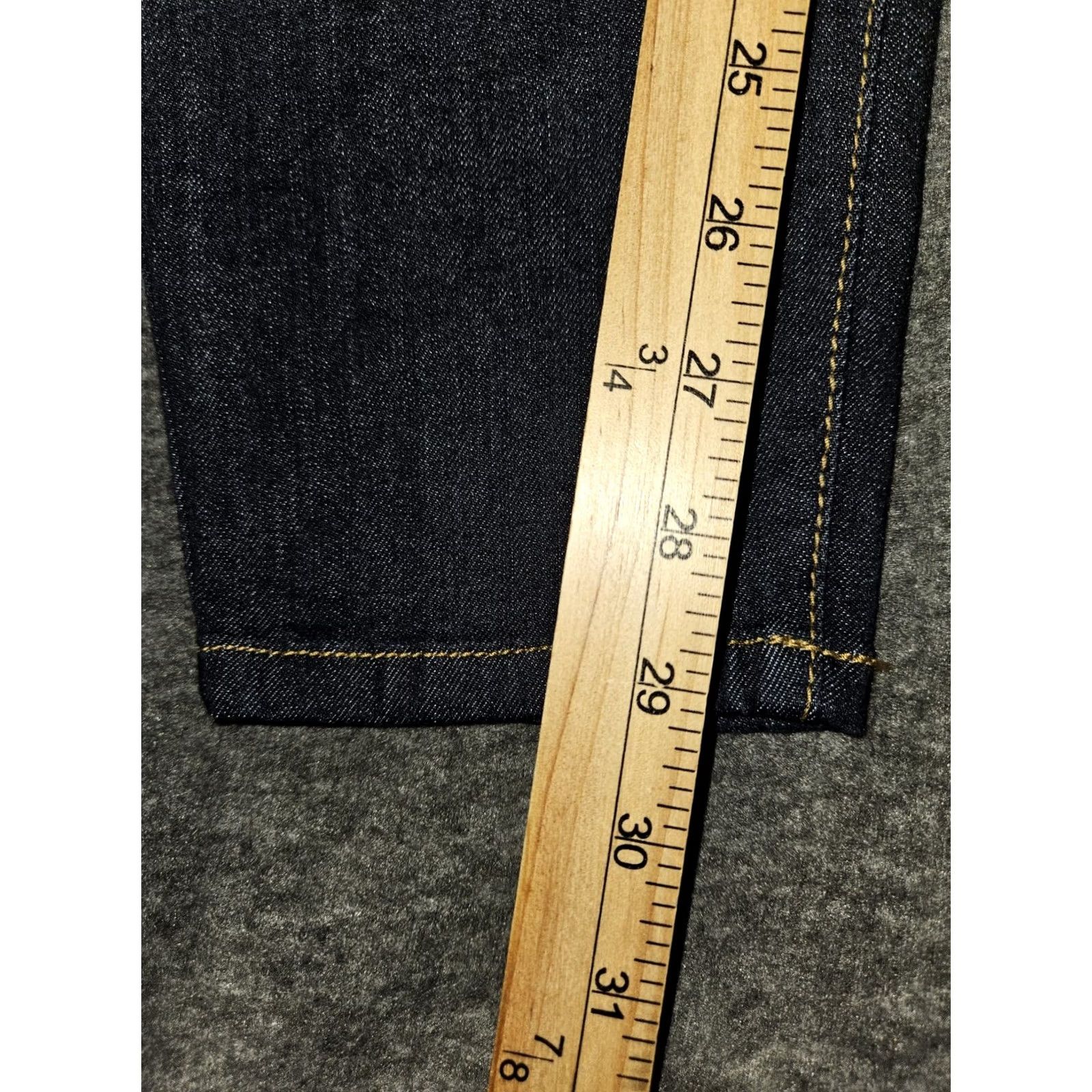 Vintage Judy Blue Jeans Women's 15/32 Skinny Mid Rise Stretch USA City Preppy Blue Denim Logo 29" Inseam Regular Fit Womens Size 36" / US 14 / IT 50 - 6 Thumbnail
