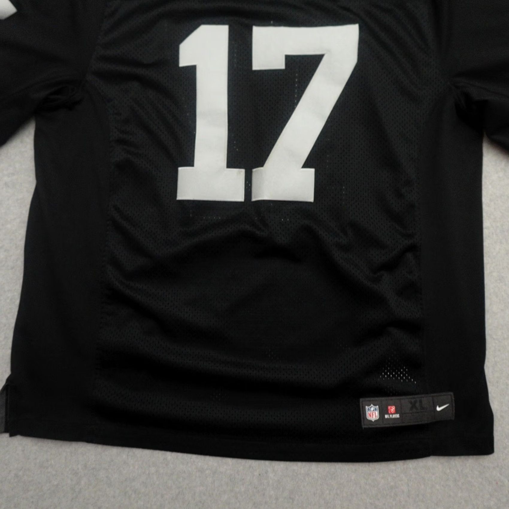 Nike NIKE NFL Oakland Raiders XL (24X31) American Football Shirt Jersey Men XS? (Original) Size US XL / EU 56 / 4 - 7 Thumbnail
