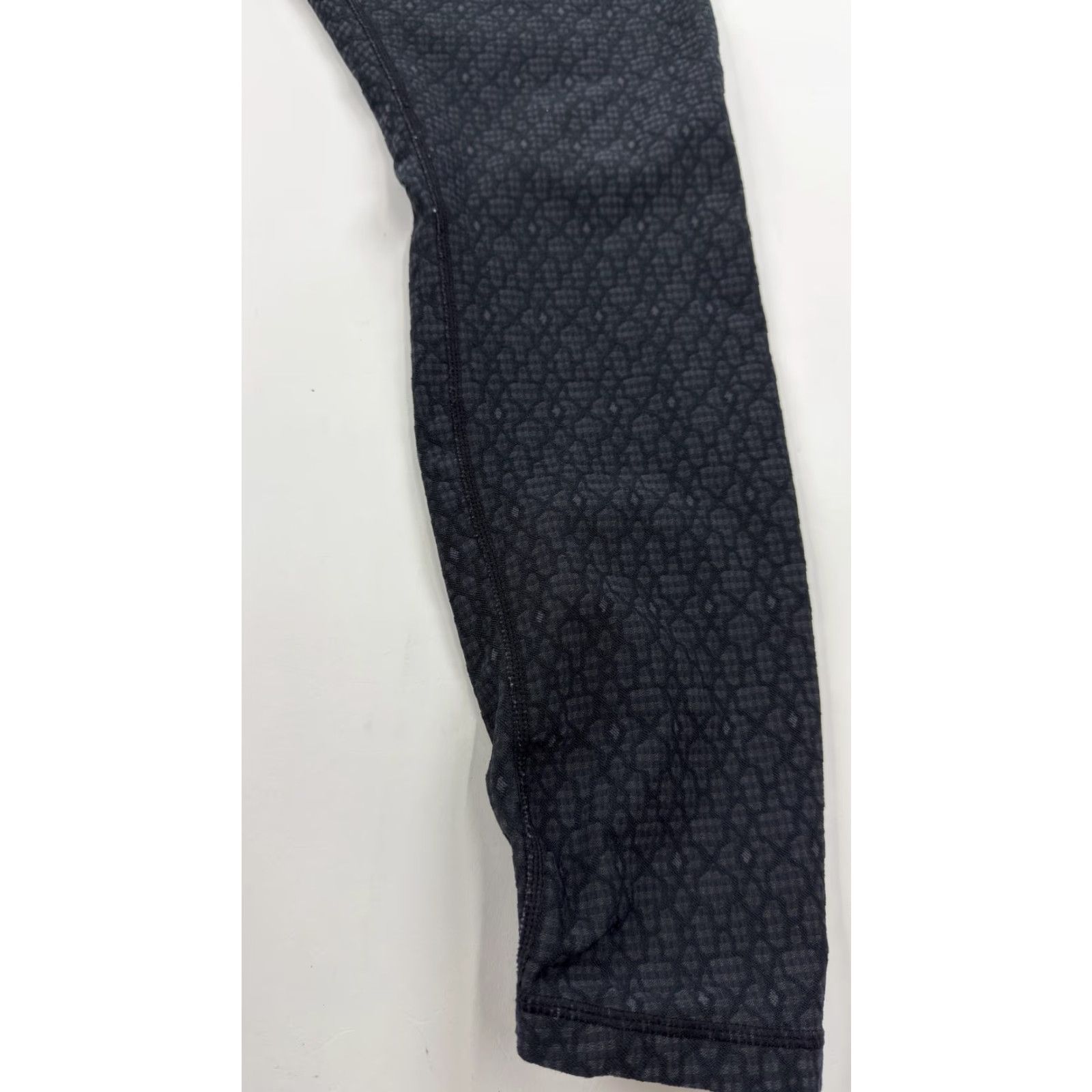 Prana Prana Leggings Womens Black XL Pattern Yoga Athletic Gym Stretch Pants Nylon Size 40" / US 18 - 2 Thumbnail