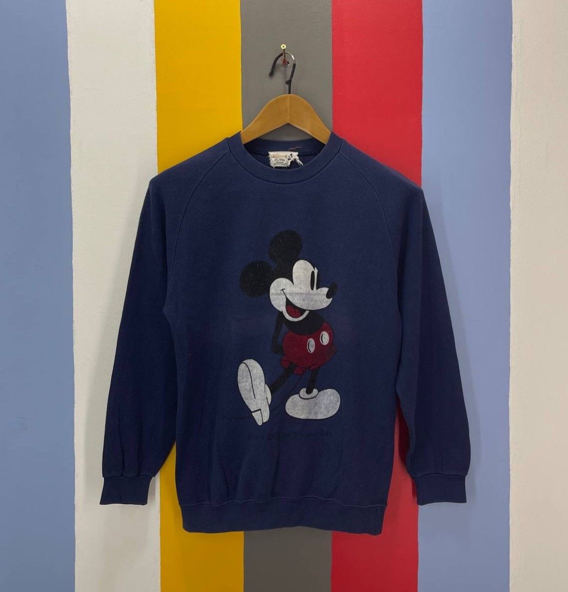 Mickey Mouse 90s Vintage MICKEY MOUSE Sweatshirt #2644/26 Size US S / EU 44-46 / 1 - 1 Thumbnail