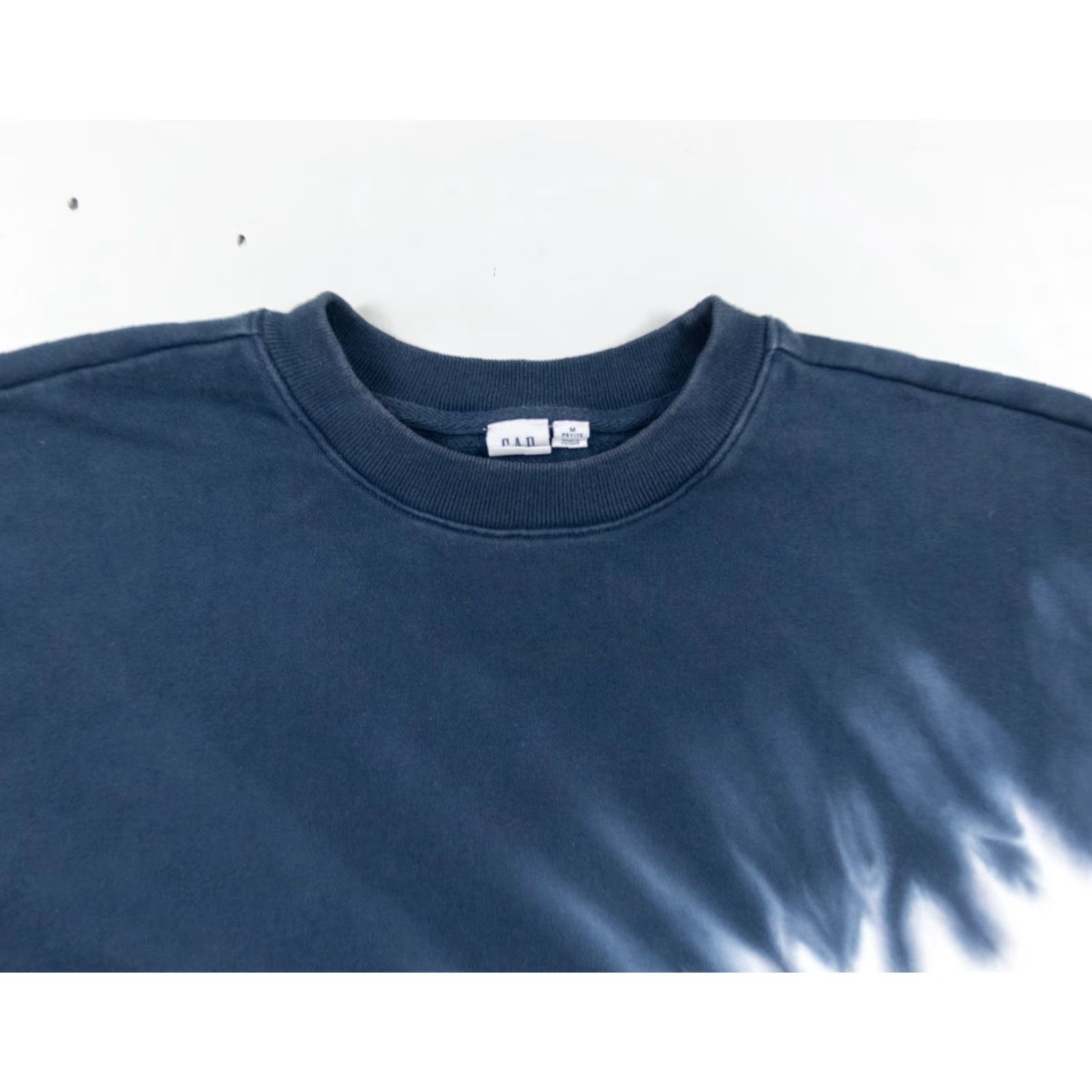 Gap Gap Womens Sweatshirt Crewneck Blue Petite Medium - Gap Terry Pullover Pullover Sweatshirt Casual Adult Women? (We must avoid extra text) Size M / US 6-8 / IT 42-44 - 2 Thumbnail