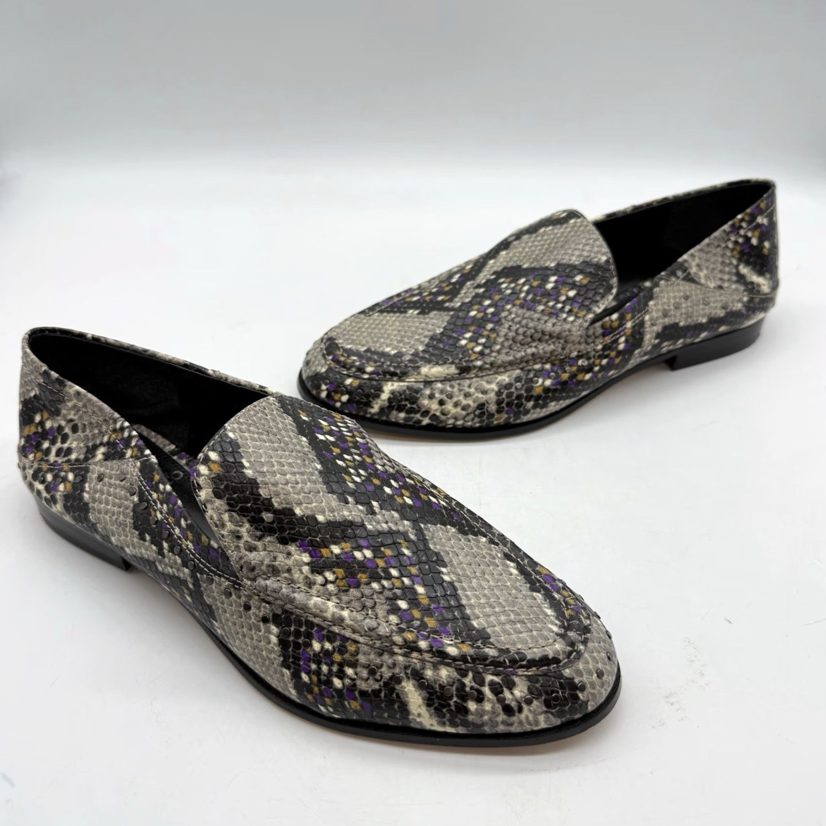 Vince Camuto Vince Camuto Jendeya Loafers Leather Gray Snake Embossed Slip On Sz 7.5 Size US 8 / IT 38 - 2 Thumbnail