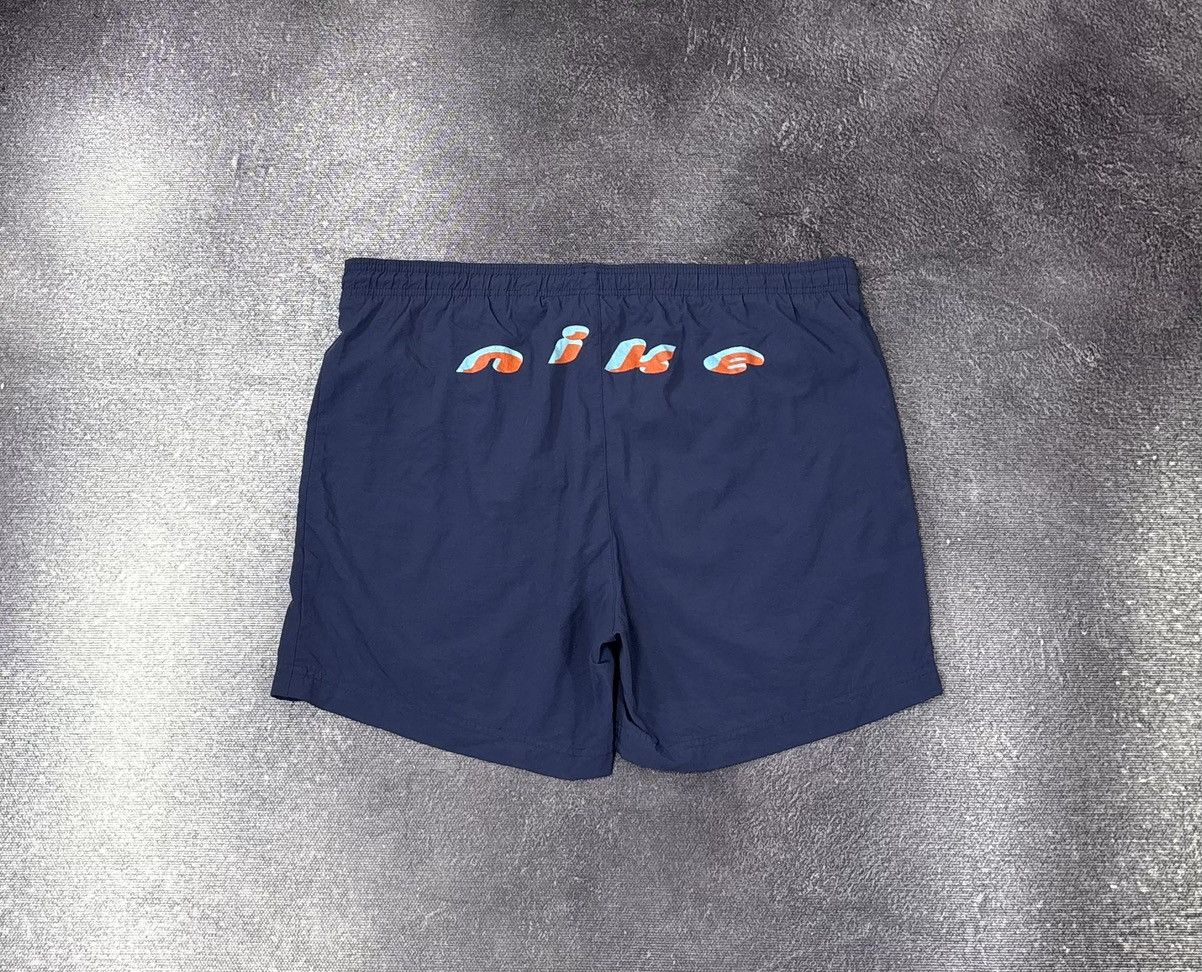 Nike Vintage 90s Nike Y2K Retro Hype Big Logo Swoosh Nylon Shorts Size US 34 / EU 50 - 2 Thumbnail