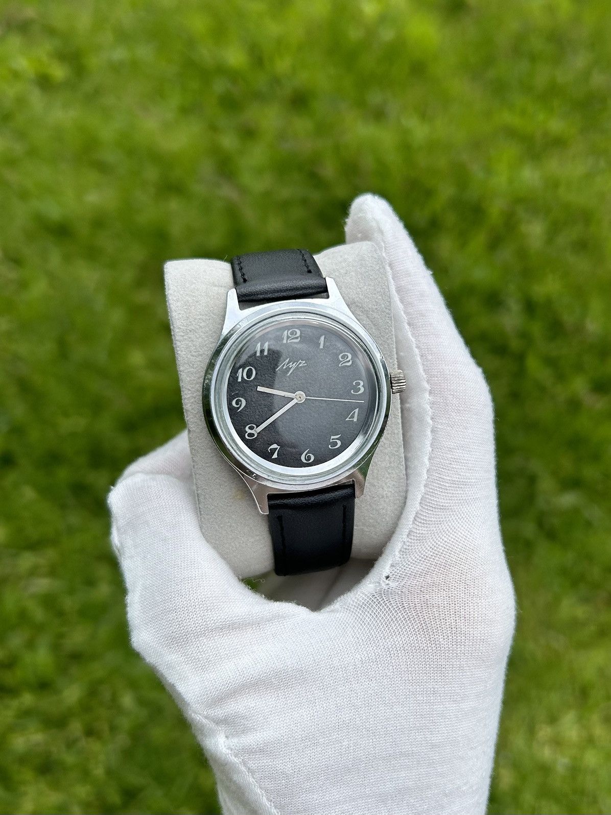 Vintage Vintage Watch Luch Soviet USSR Mechanical Retro 1970s Size ONE SIZE - 13 Thumbnail
