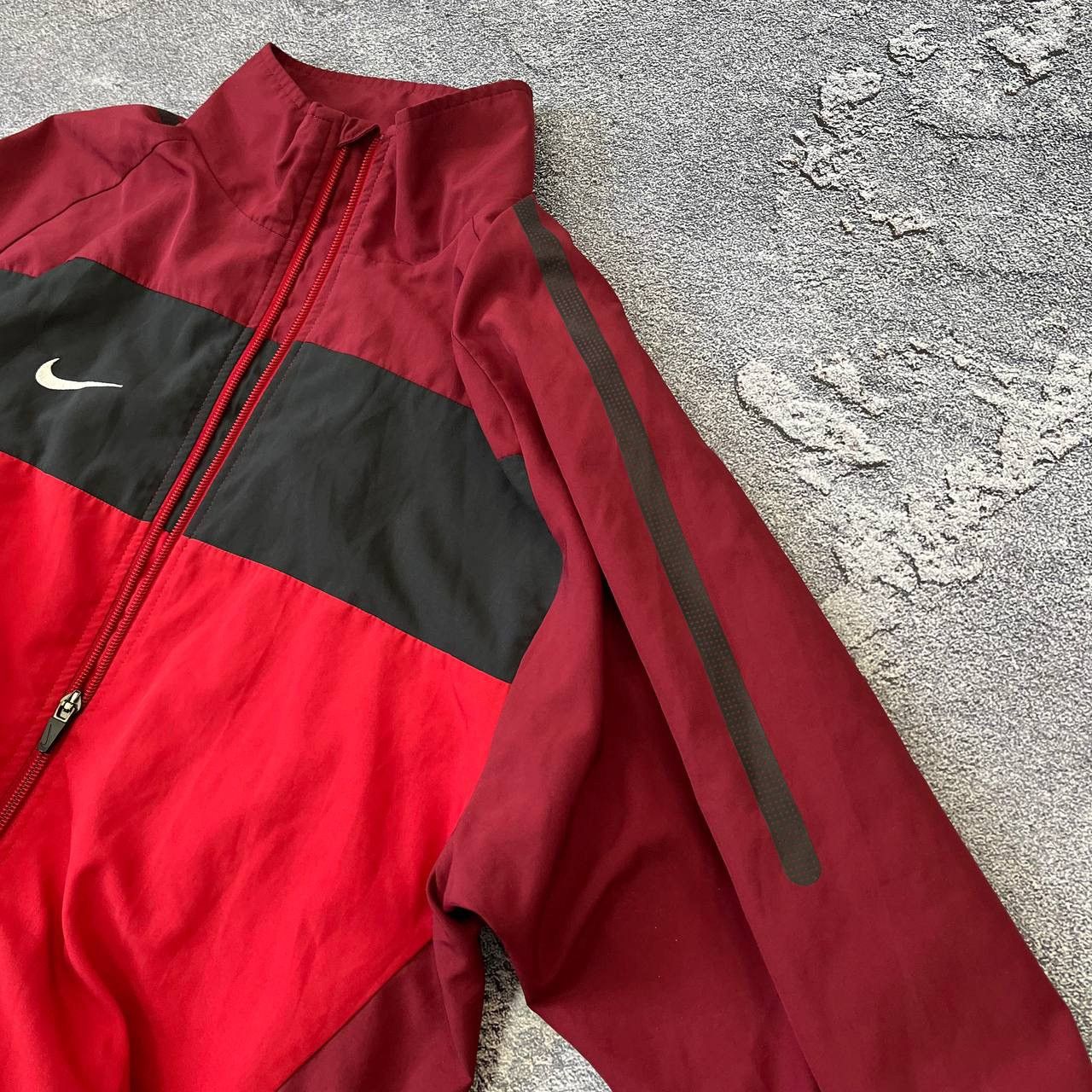 Nike × Vintage Vintage Nike Track Jacket Sports Style Streetwear Size US S / EU 44-46 / 1 - 4 Thumbnail