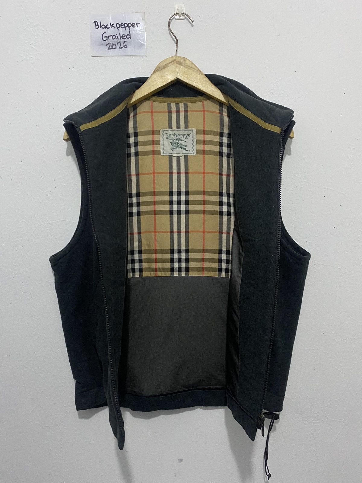 Burberry Vintage Burberry Vest Nova Check Zip Size US M / EU 48-50 / 2 - 4 Thumbnail