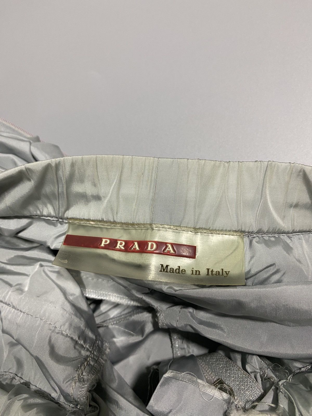 Prada 90s Prada Redtab Nylon Pants Size US 30 / EU 46 - 17 Thumbnail