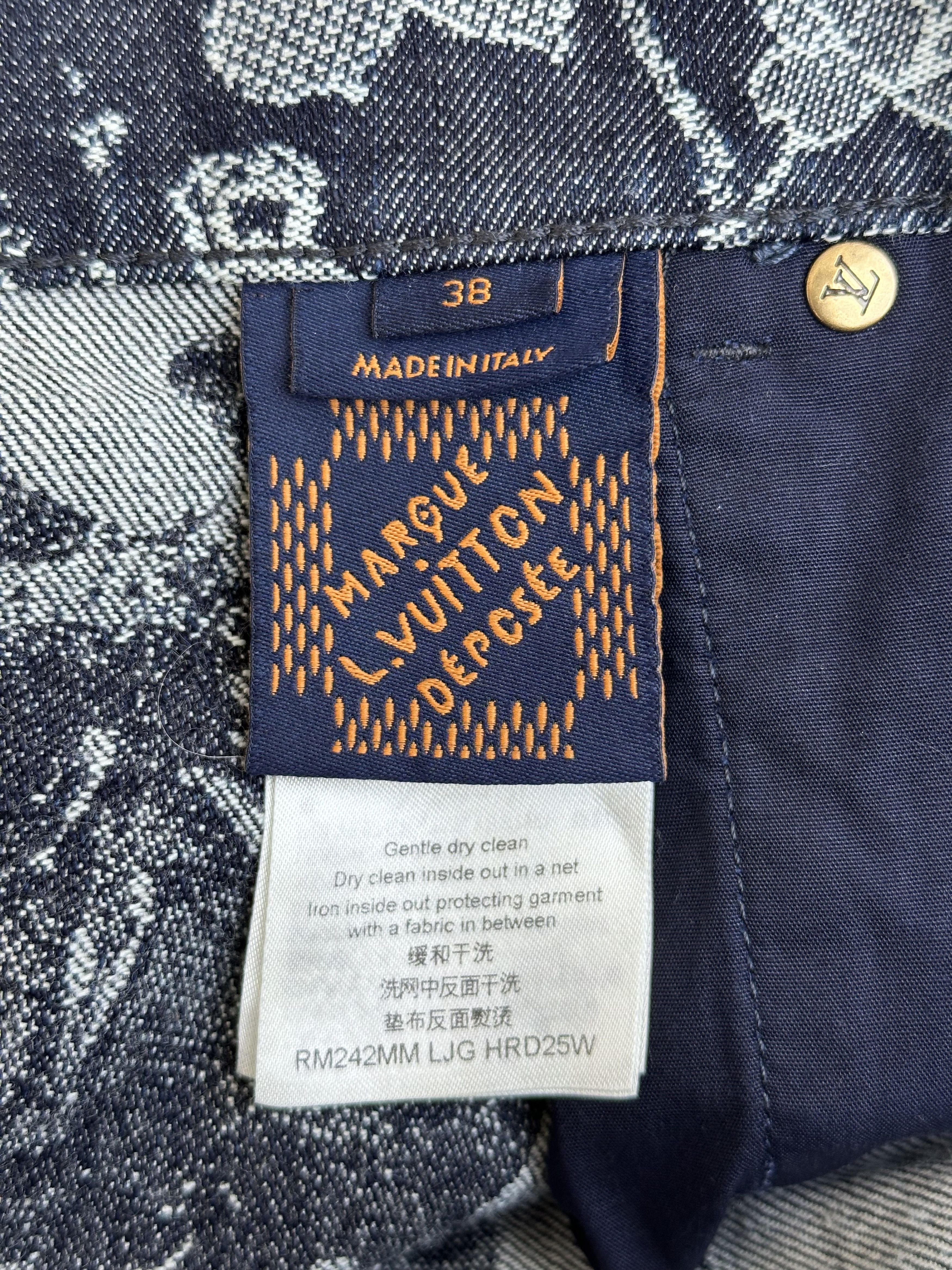 Louis Vuitton Louis Vuitton Blue & White Floral Denim Shorts Size US 38 / EU 54 - 3 Thumbnail
