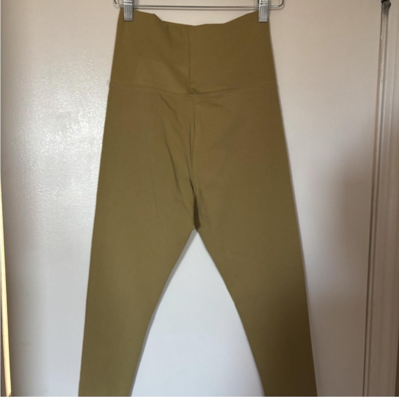 Other (FIESTAR) High-Waisted Olive Leggings Size 28" / US 6 / IT 42 - 4 Thumbnail