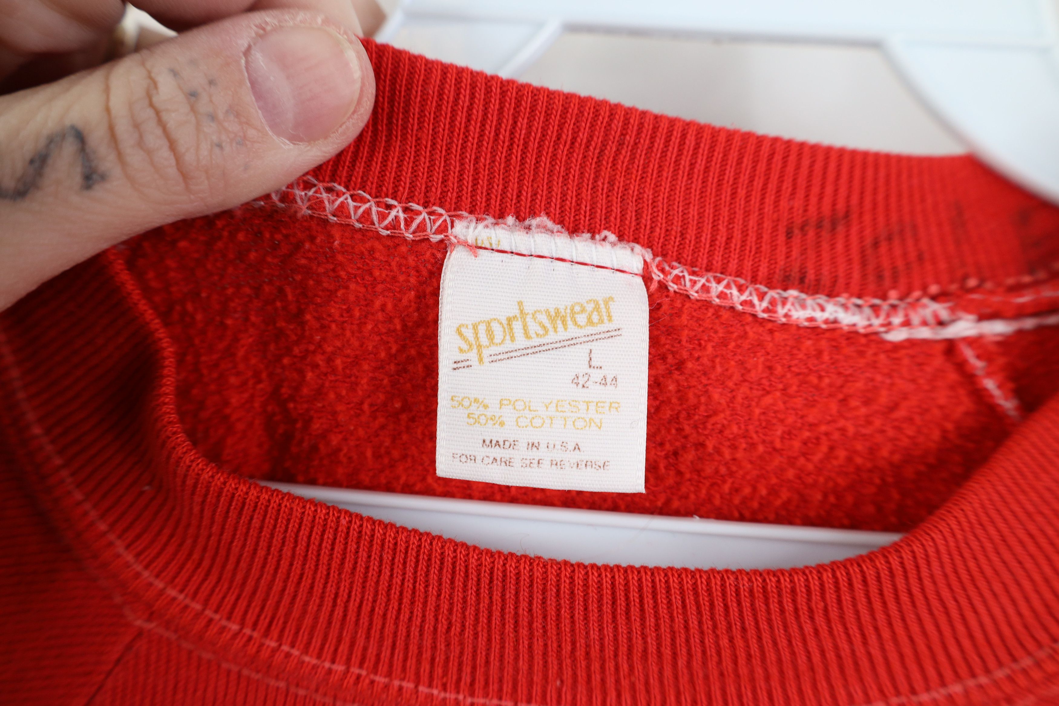 Vintage Vintage 70s Streetwear Raglan Crewneck Sweatshirt Red USA Size L / US 10 / IT 46 - 7 Thumbnail