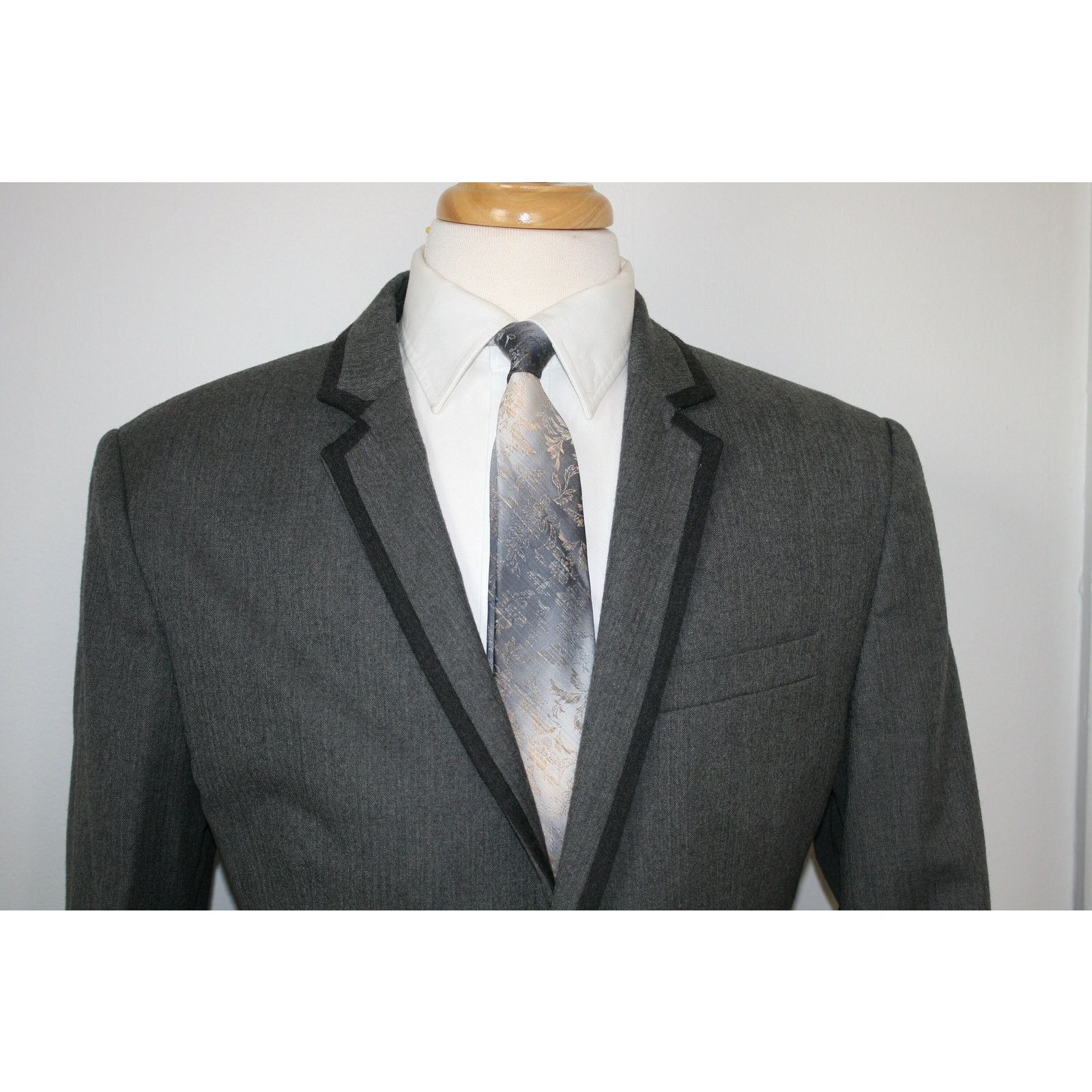 Express 42R Mens Express MOD Smoking Jacket Gray Wool Gentlemans Size 42R - 3 Thumbnail