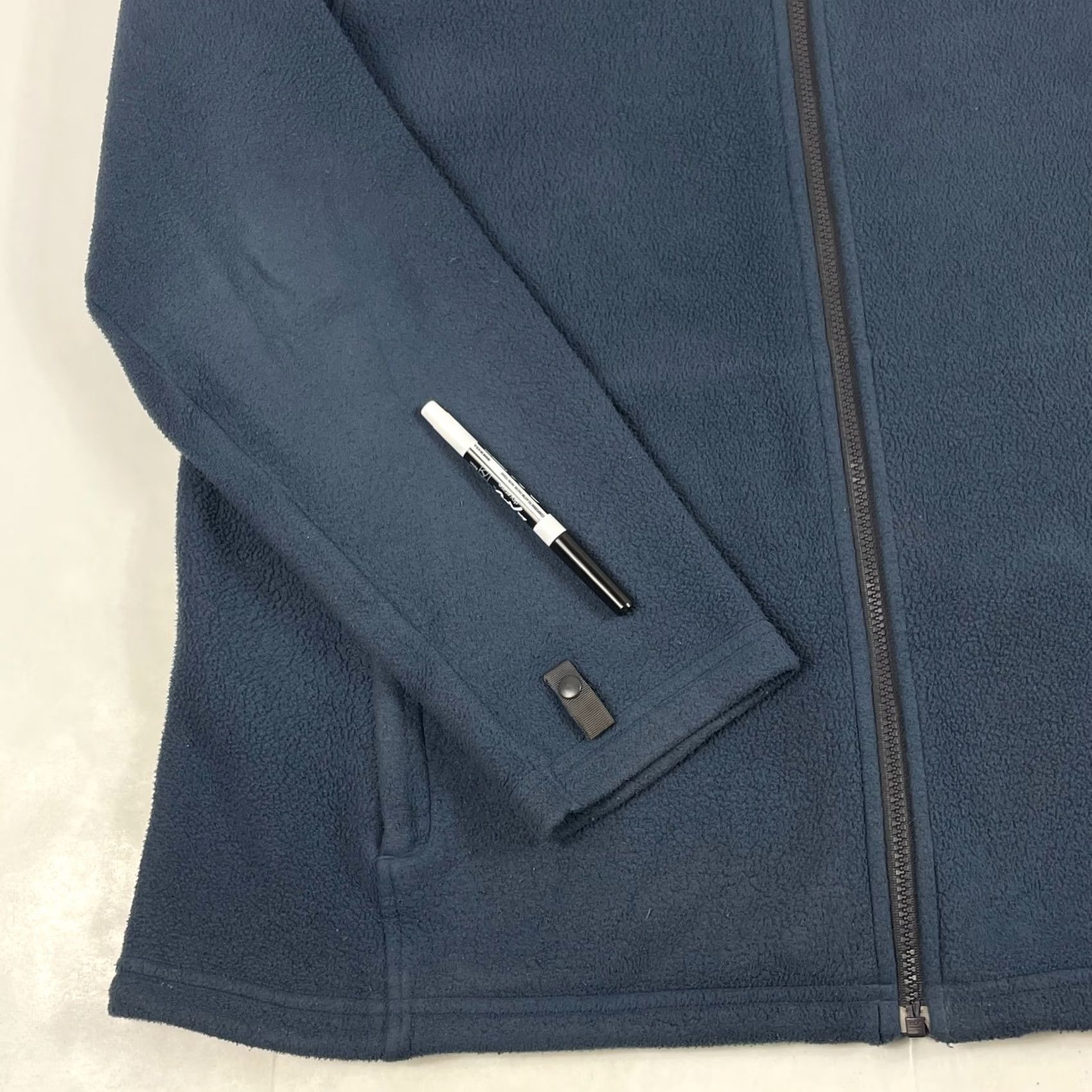 The North Face The North Face Jacket Mens XL Blue Fleece Full Zip Outdoors Regular Fit Wind-Resistant Pockets Logo Embroidered Casual, Travel, Workwear Men Size US XL / EU 56 / 4 - 6 Thumbnail
