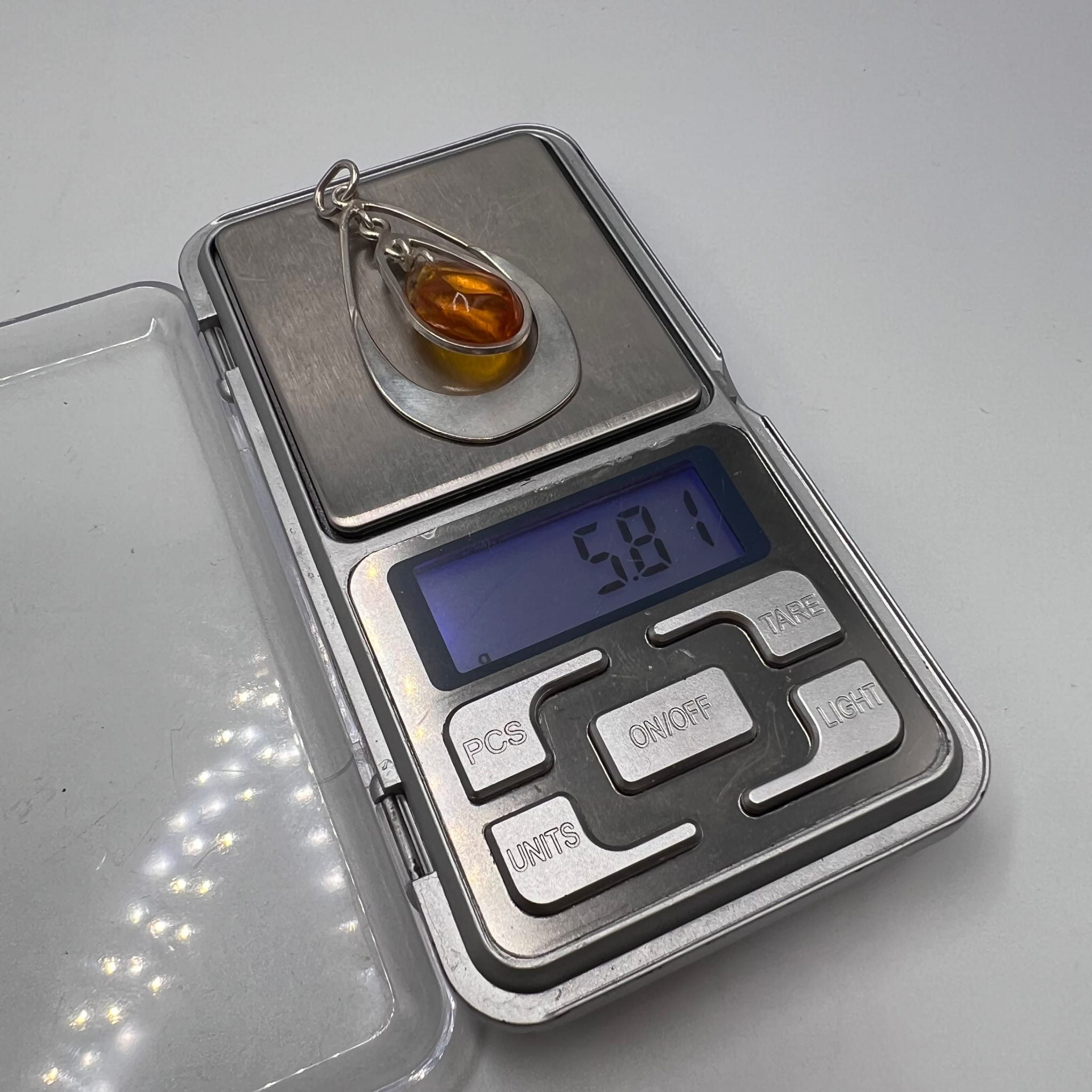 Sterling Silver × Vintage Vintage Style Sterling Silver Teardrop Amber Pendant Jewelry Size ONE SIZE - 6 Thumbnail