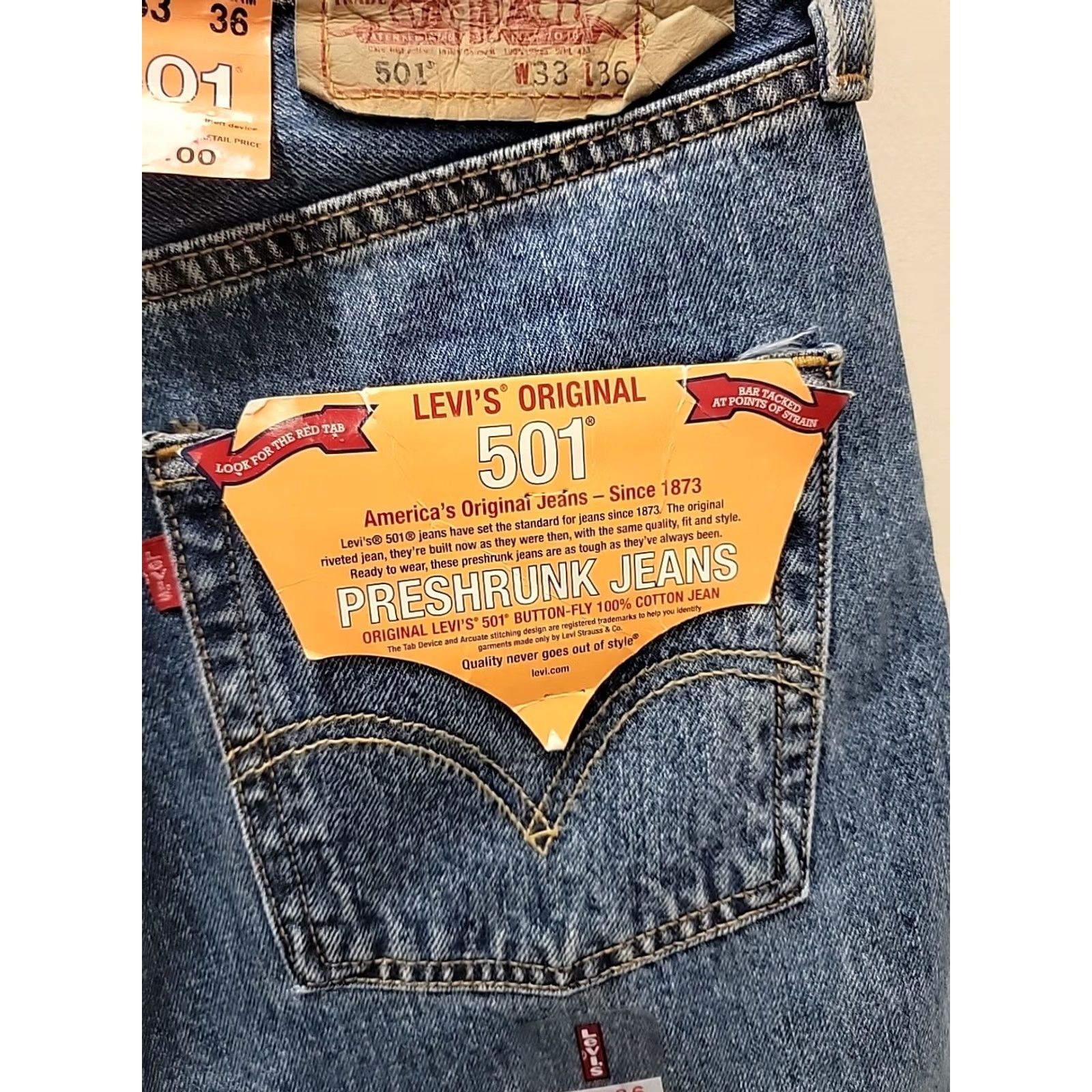 Levi's VINTAGE Levi's 501 Jeans Men 33x36 Blue Denim Straight 5-Pocket NWT Regular Cut Mid Rise Vintage Denim Jeans Mens Size US 33 - 4 Thumbnail