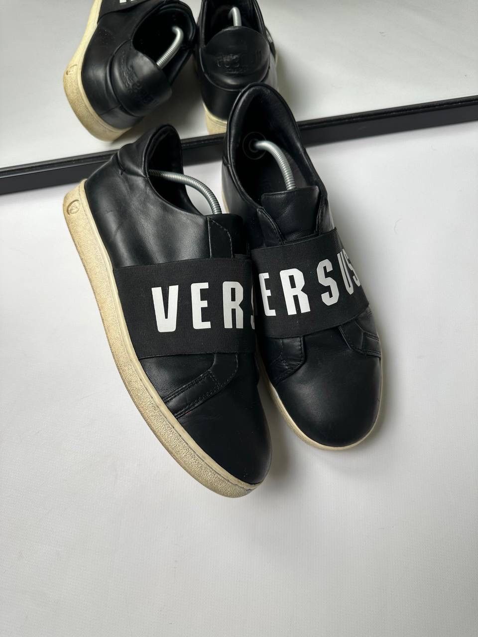 Versus Versace Versus Versace Low Top Black Leather Shoes Size US 9 / EU 42 - 1 Thumbnail