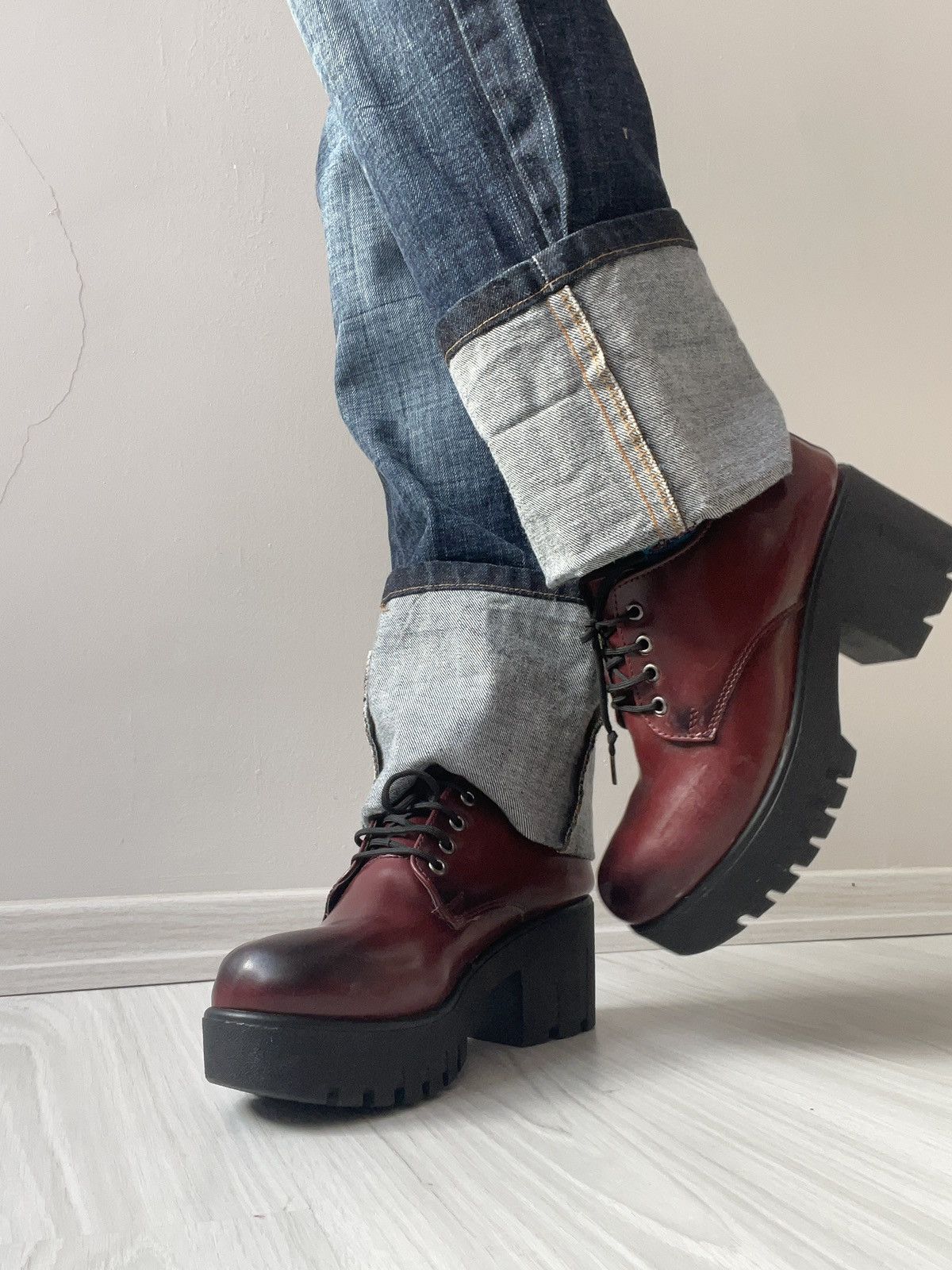 Y2k boots