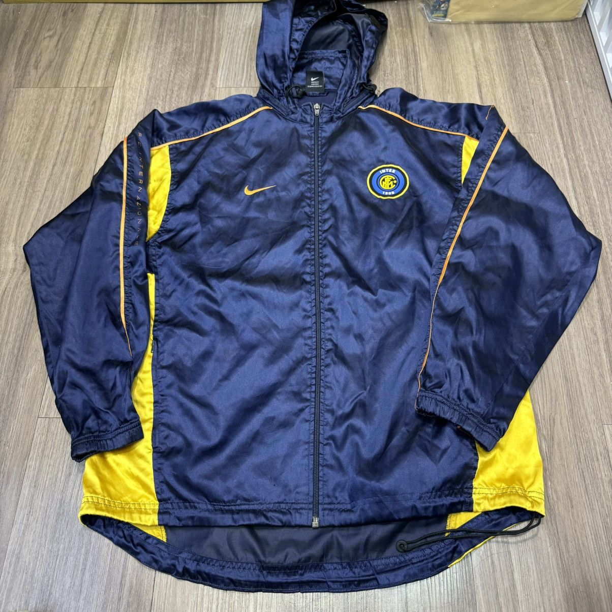 Nike Inter Milan 01/02 vintage light jacket Size US M / EU 48-50 / 2 - 1 Thumbnail