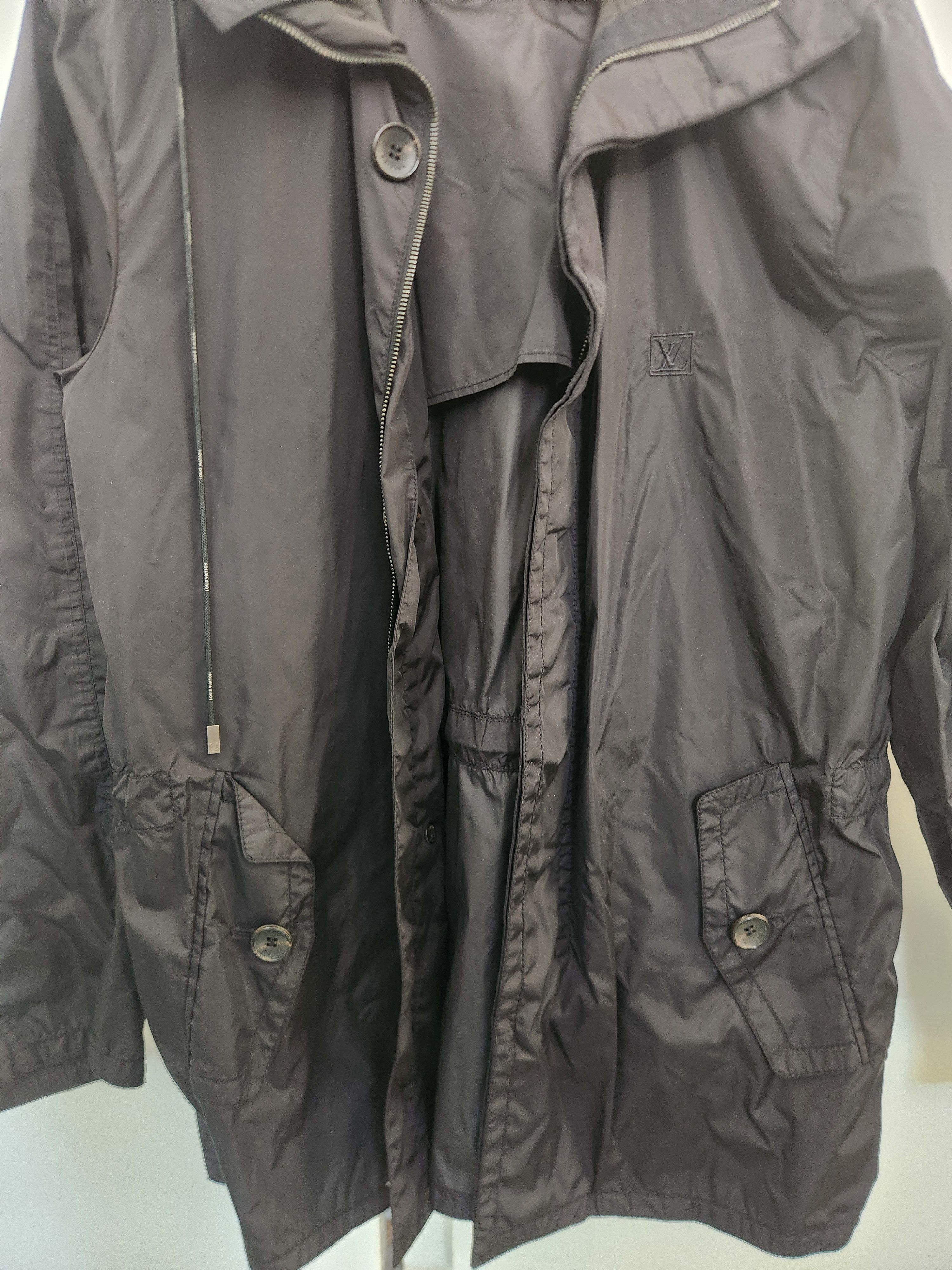 Louis Vuitton LV Black spray light weight vintage jacket monogram Size US S / EU 44-46 / 1 - 7 Thumbnail