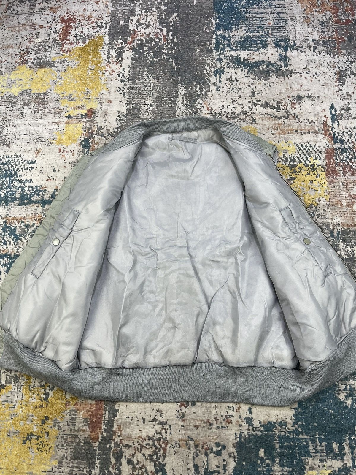 Alpha Industries Vintage USAF Llyer’s Man Intermediate MA-1 Bomber Vest Size US L / EU 52-54 / 3 - 7 Thumbnail