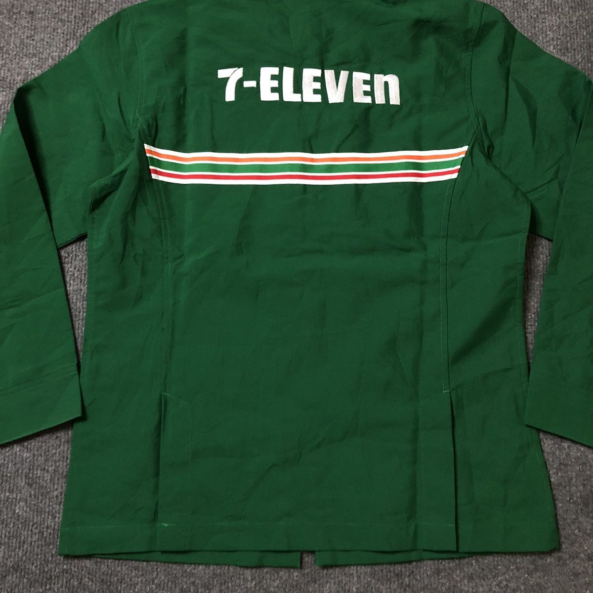 Japanese Brand Vintage 7 Eleven Convinient Japan Store Worker Shirt Size US M / EU 48-50 / 2 - 10 Thumbnail