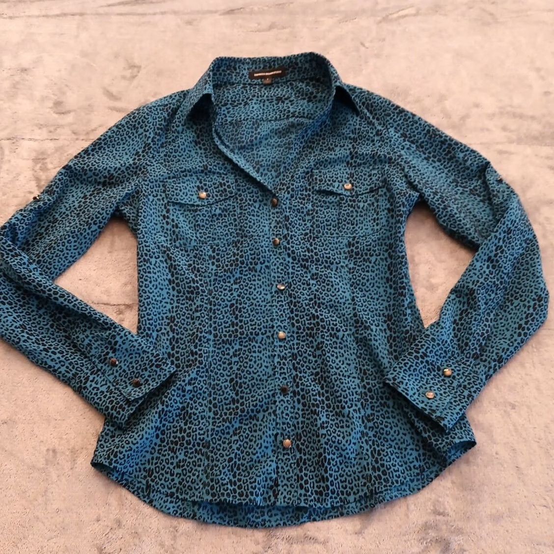 Express Express Pullover Shirt Womens Small Blue Animal Print Roll Tab Long Sleeve Size S / US 4 / IT 40 - 2 Thumbnail