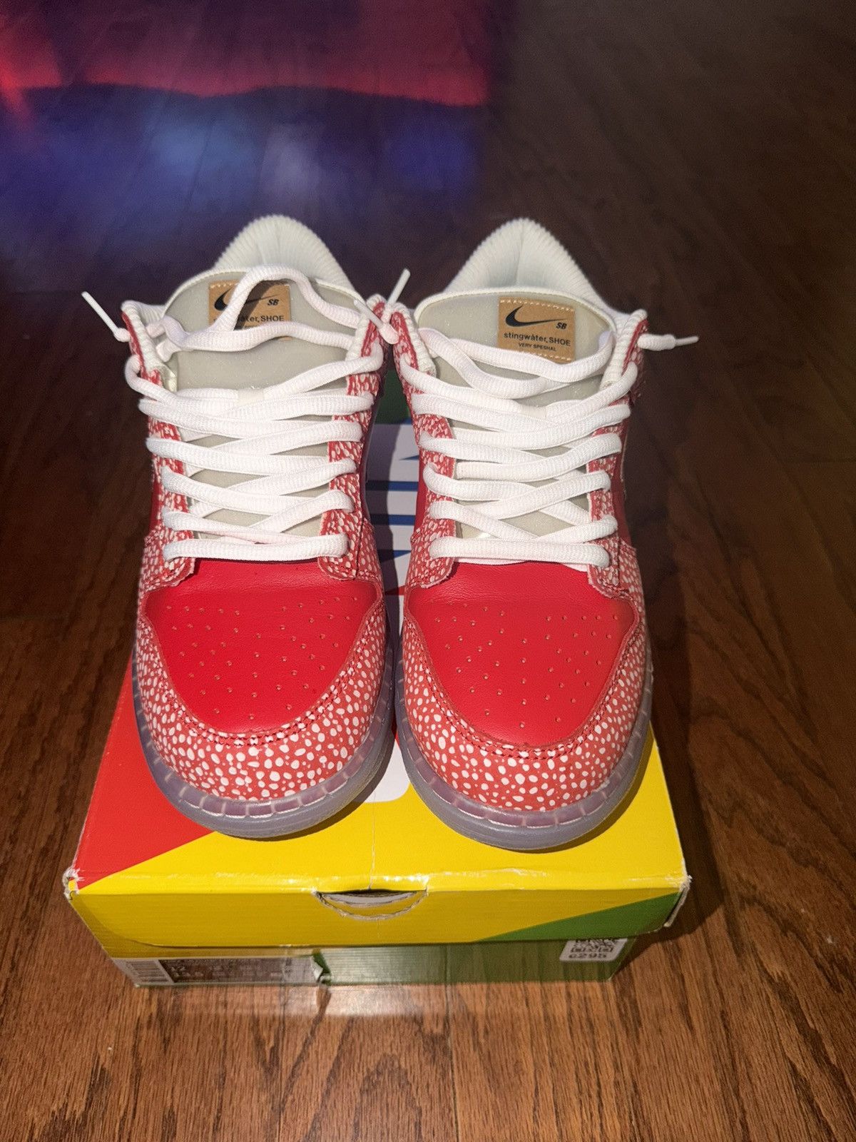 Nike Nike SB Dunk Low Size US 12 / EU 45 - 1 Thumbnail
