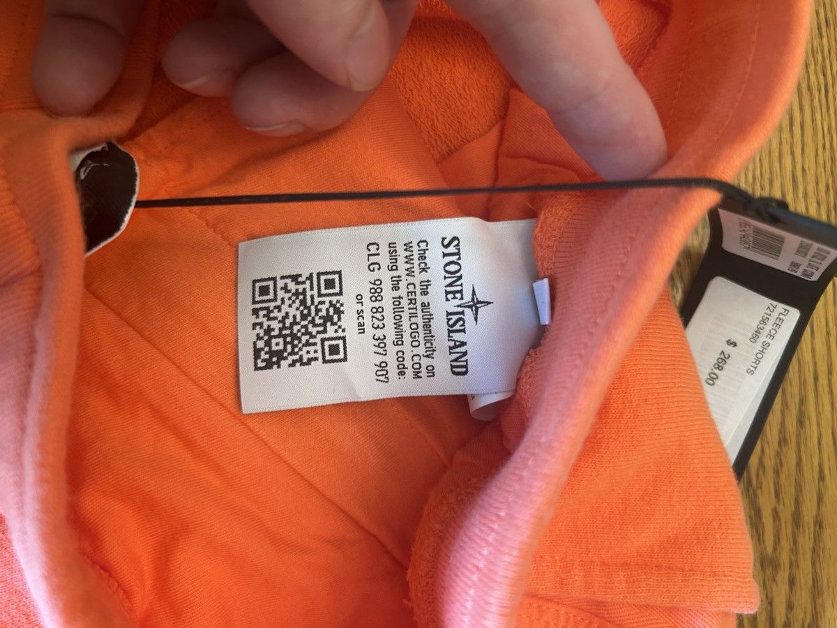 Stone Island Stone Island fleece Shorts in Orange Color Size US 30 / EU 46 - 3 Thumbnail