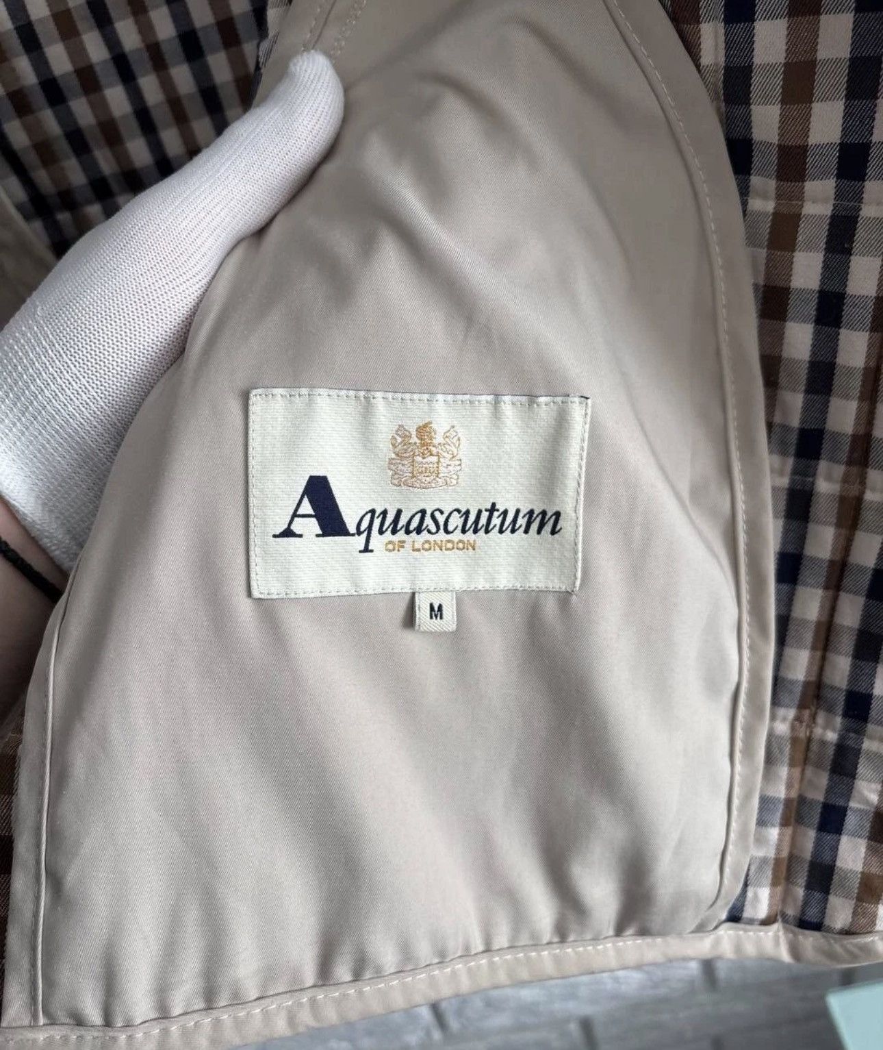 Aquascutum Aquascutum coat vintage beige full cage size Medium Size US M / EU 48-50 / 2 - 7 Thumbnail