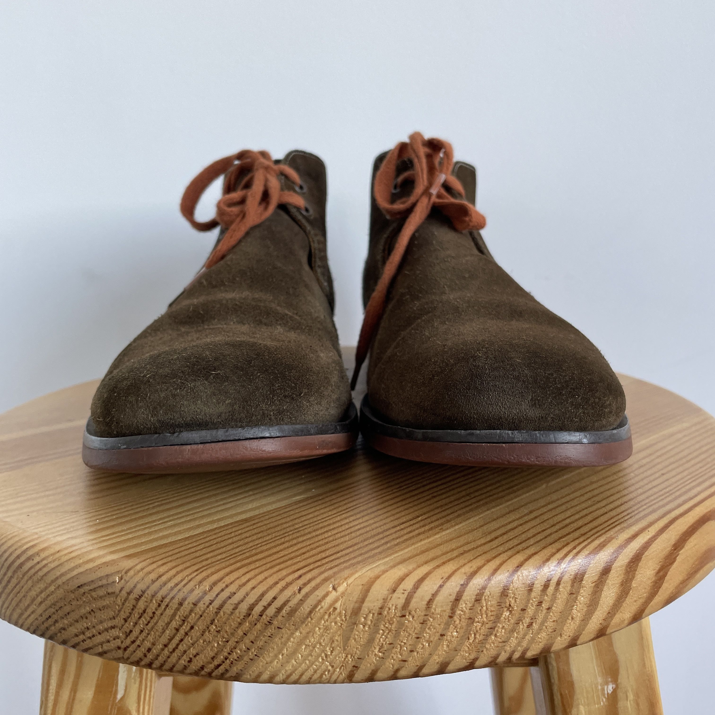 John Varvatos John Varvatos Suede Brown Chukka Boots Size US 9 Size US 9 / EU 42 - 6 Thumbnail