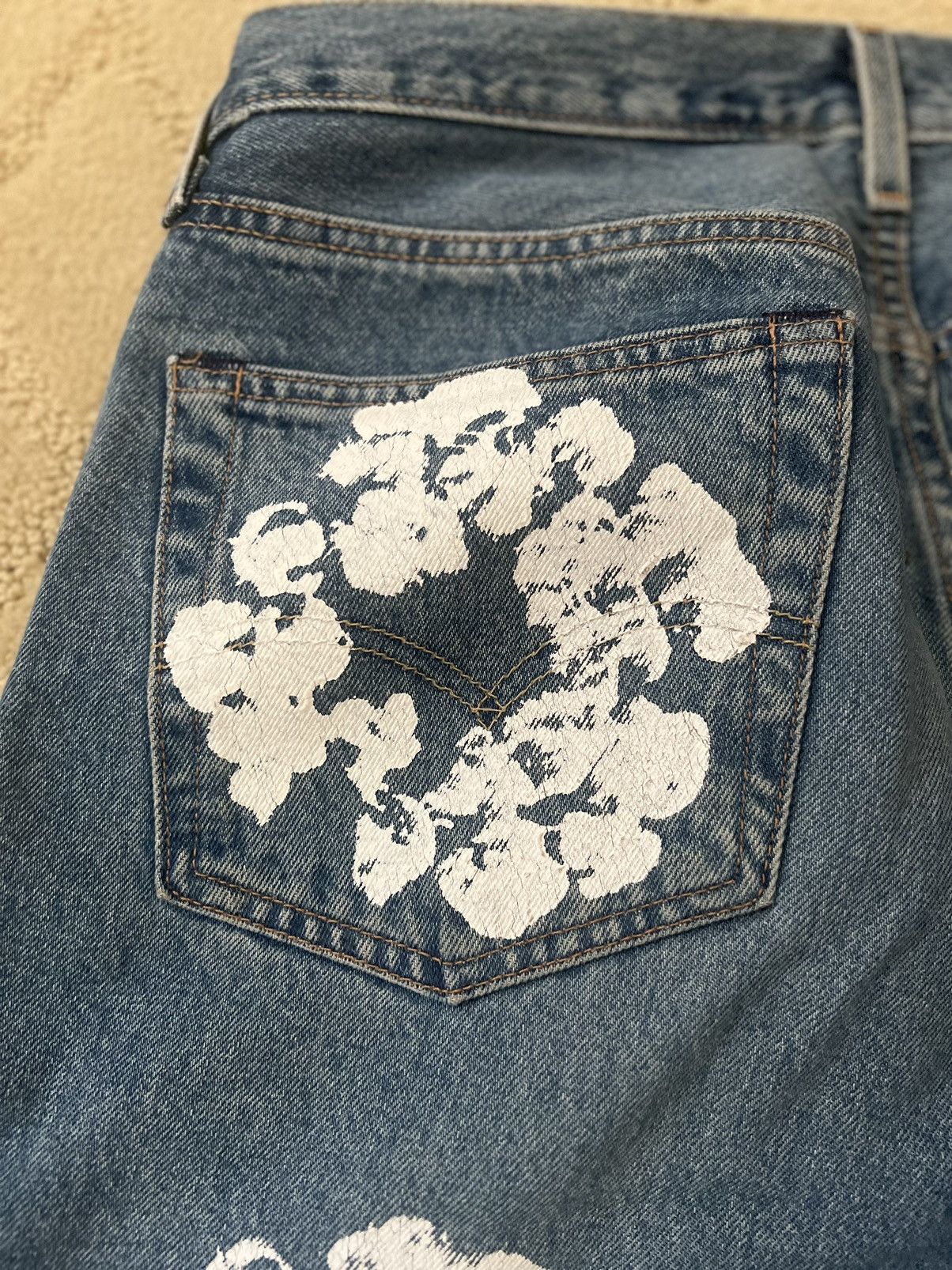DENIM TEARS × Levi's Denim Tears Cotton Wreath Jeans Size US 33 - 3 Thumbnail